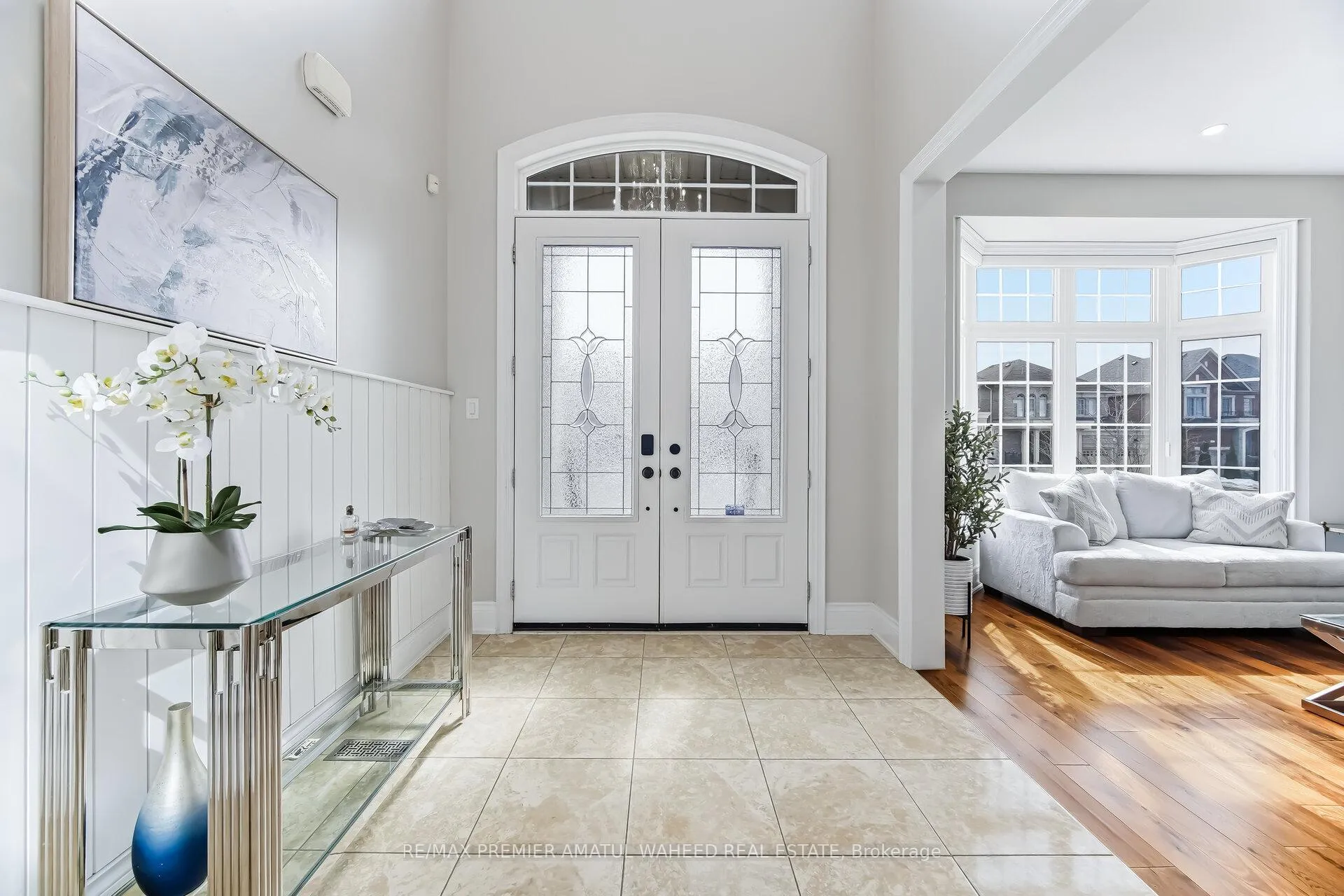 Photo 6 of 344 Stanton Avenue, Vaughan, Vellore Village — HOMEH