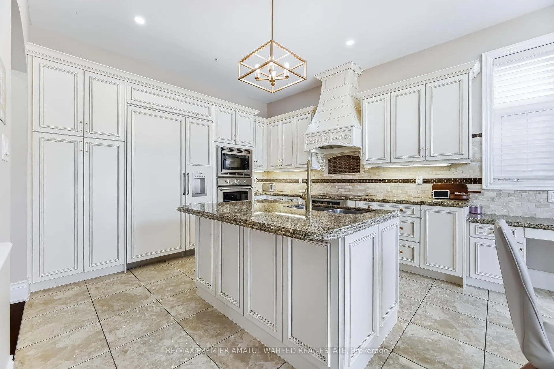 Photo 11 of 344 Stanton Avenue, Vaughan, Vellore Village — HOMEH