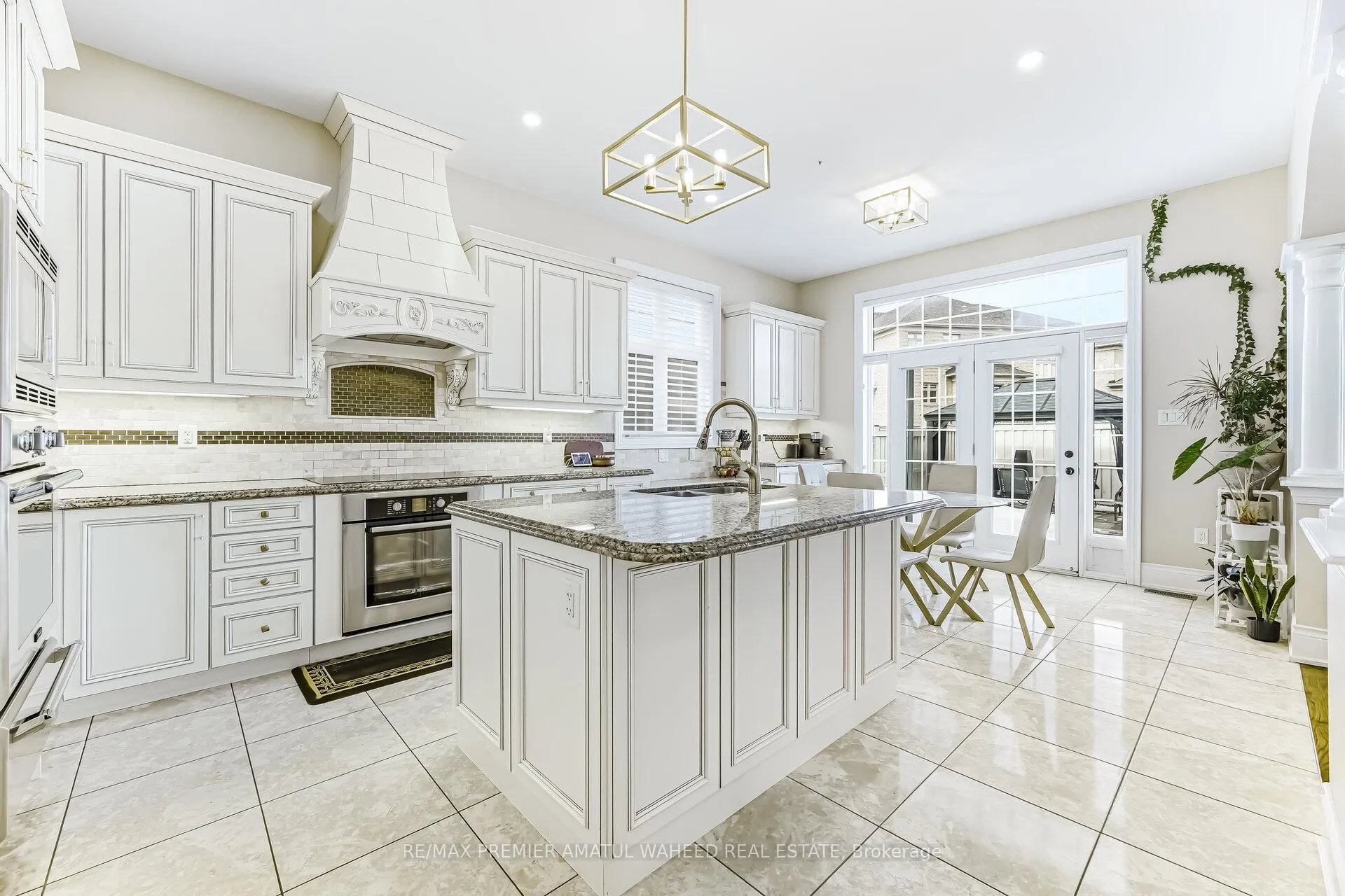 Photo 12 of 344 Stanton Avenue, Vaughan, Vellore Village — HOMEH