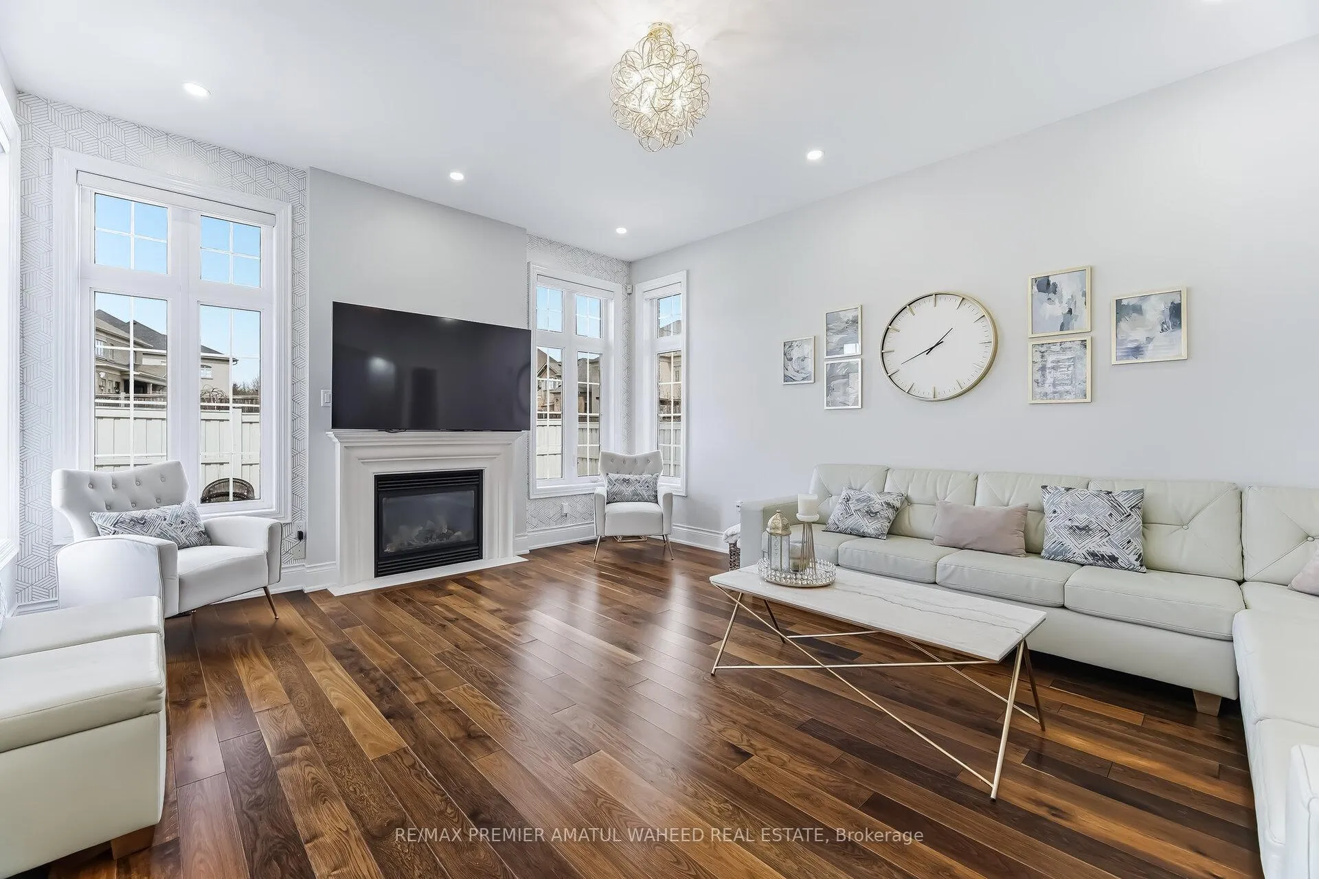 Photo 15 of 344 Stanton Avenue, Vaughan, Vellore Village — HOMEH