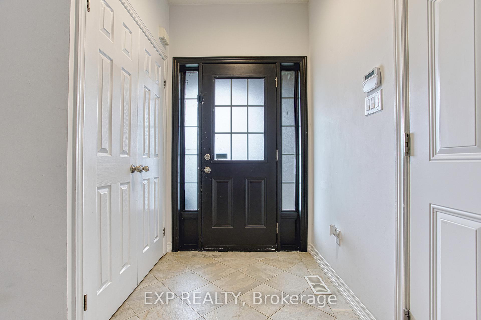 Photo 6 of 67 Padua Crescent, Hamilton, Lakeshore — HOMEH
