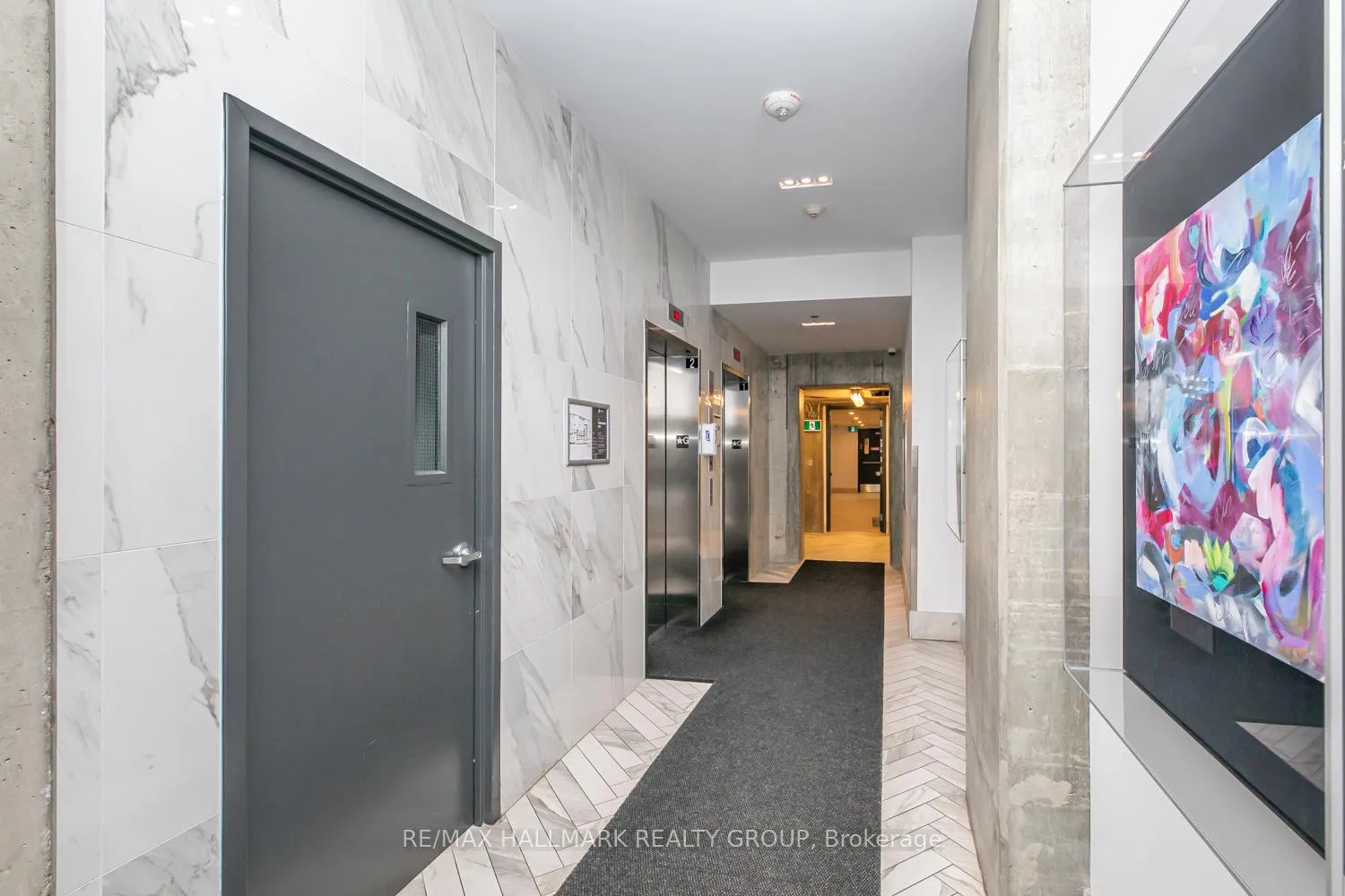 Photo 4 of Unit 1905, 20 Daly Avenue, Ottawa, Sandy Hill — HOMEH