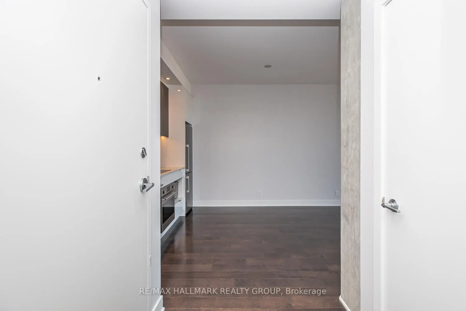 Photo 7 of Unit 1905, 20 Daly Avenue, Ottawa, Sandy Hill — HOMEH