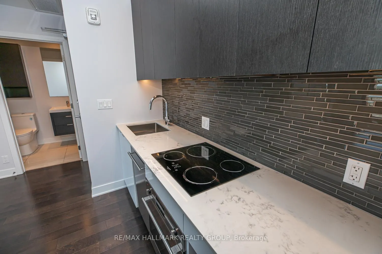 Photo 12 of Unit 1905, 20 Daly Avenue, Ottawa, Sandy Hill — HOMEH