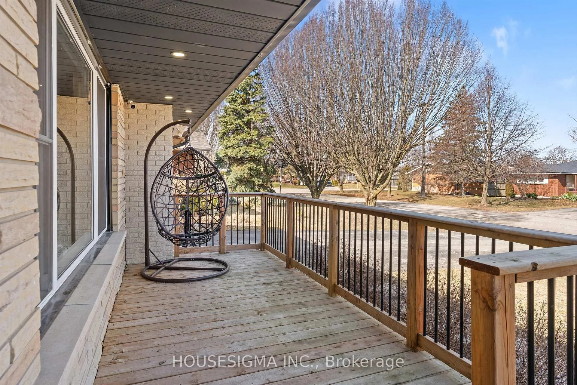 Photo 3 of 26 Caithness Drive, Welland, Prince Charles — HOMEH