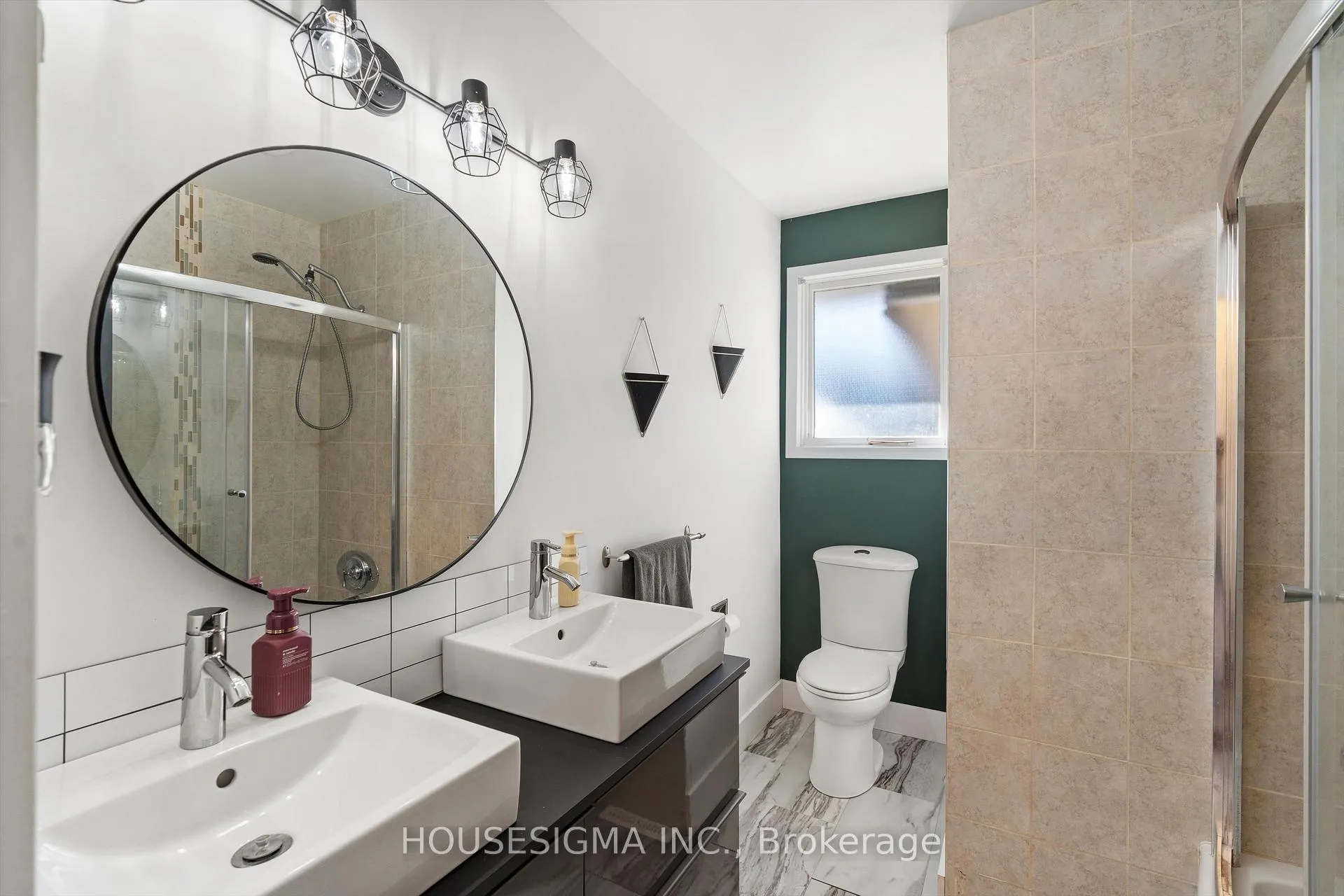 Photo 21 of 26 Caithness Drive, Welland, Prince Charles — HOMEH