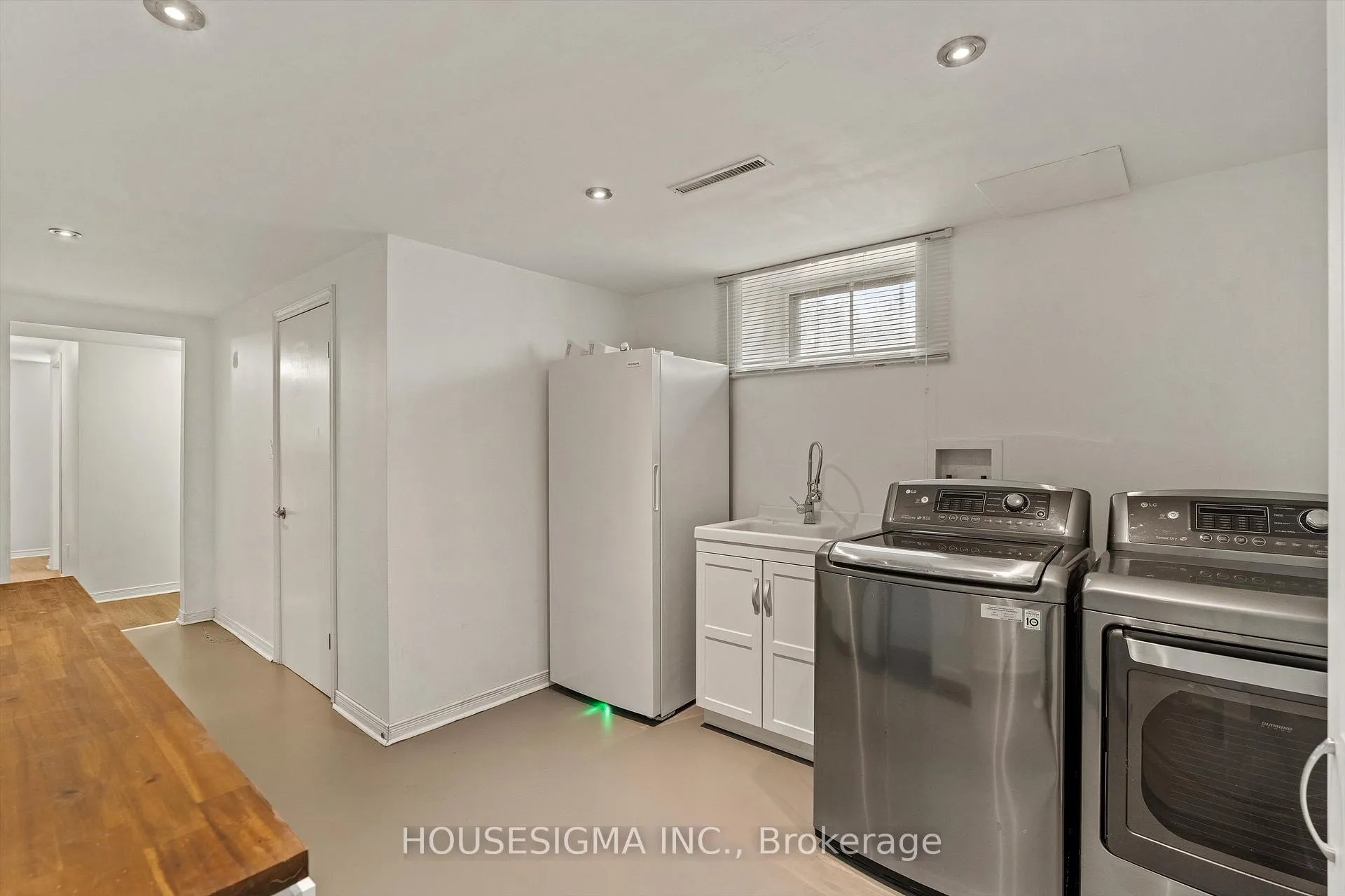 Photo 33 of 26 Caithness Drive, Welland, Prince Charles — HOMEH