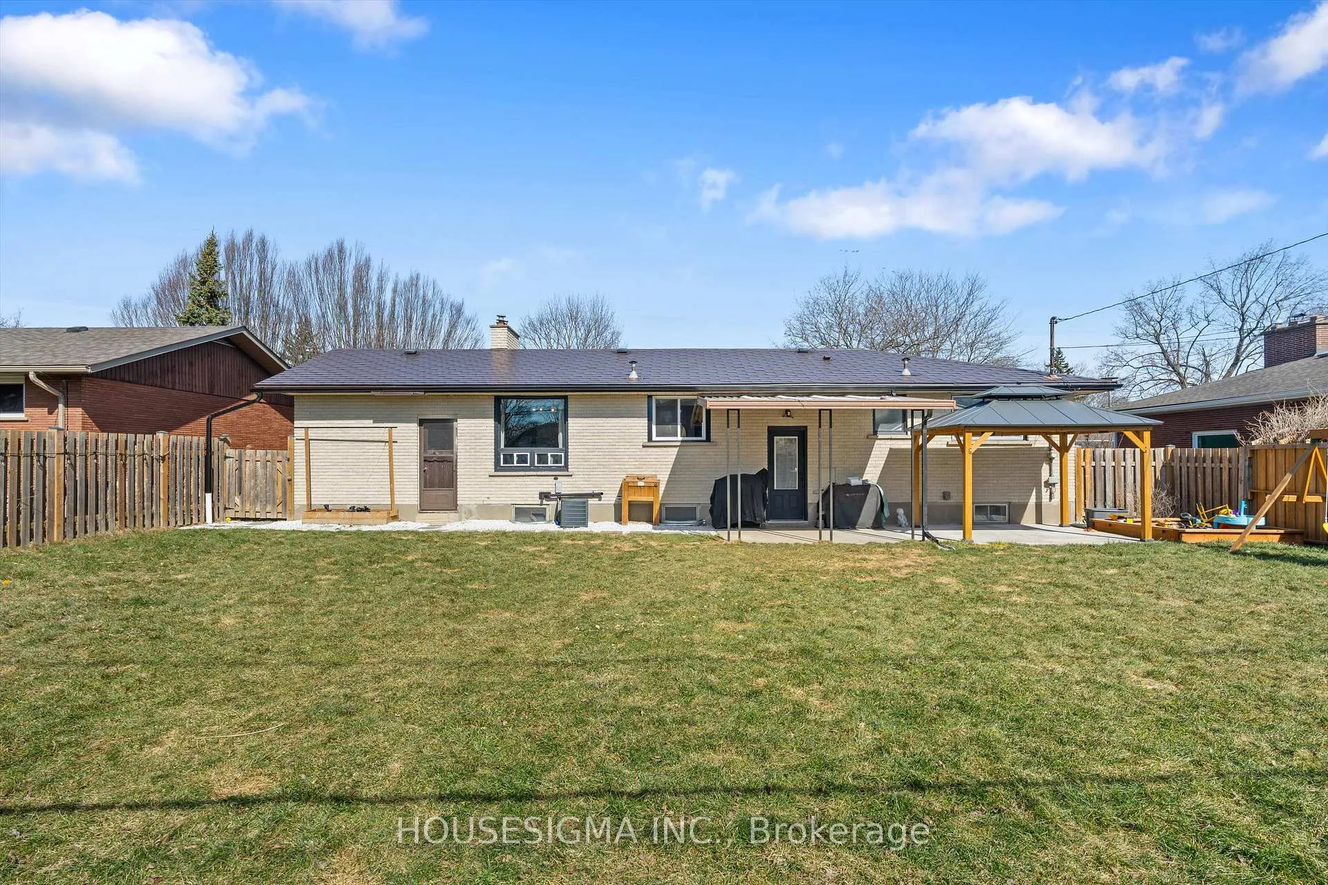 Photo 36 of 26 Caithness Drive, Welland, Prince Charles — HOMEH
