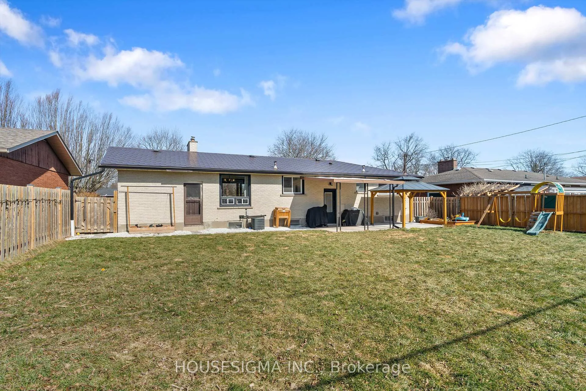 Photo 38 of 26 Caithness Drive, Welland, Prince Charles — HOMEH