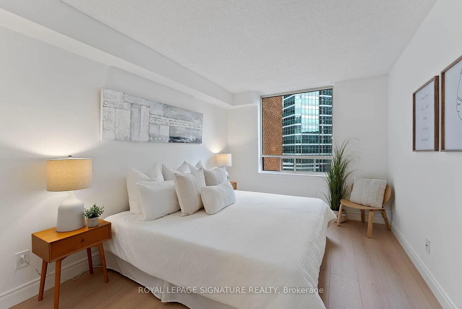 Photo 18 of Unit 921, 633 Bay Street, Toronto, Bay Street Corridor — HOMEH