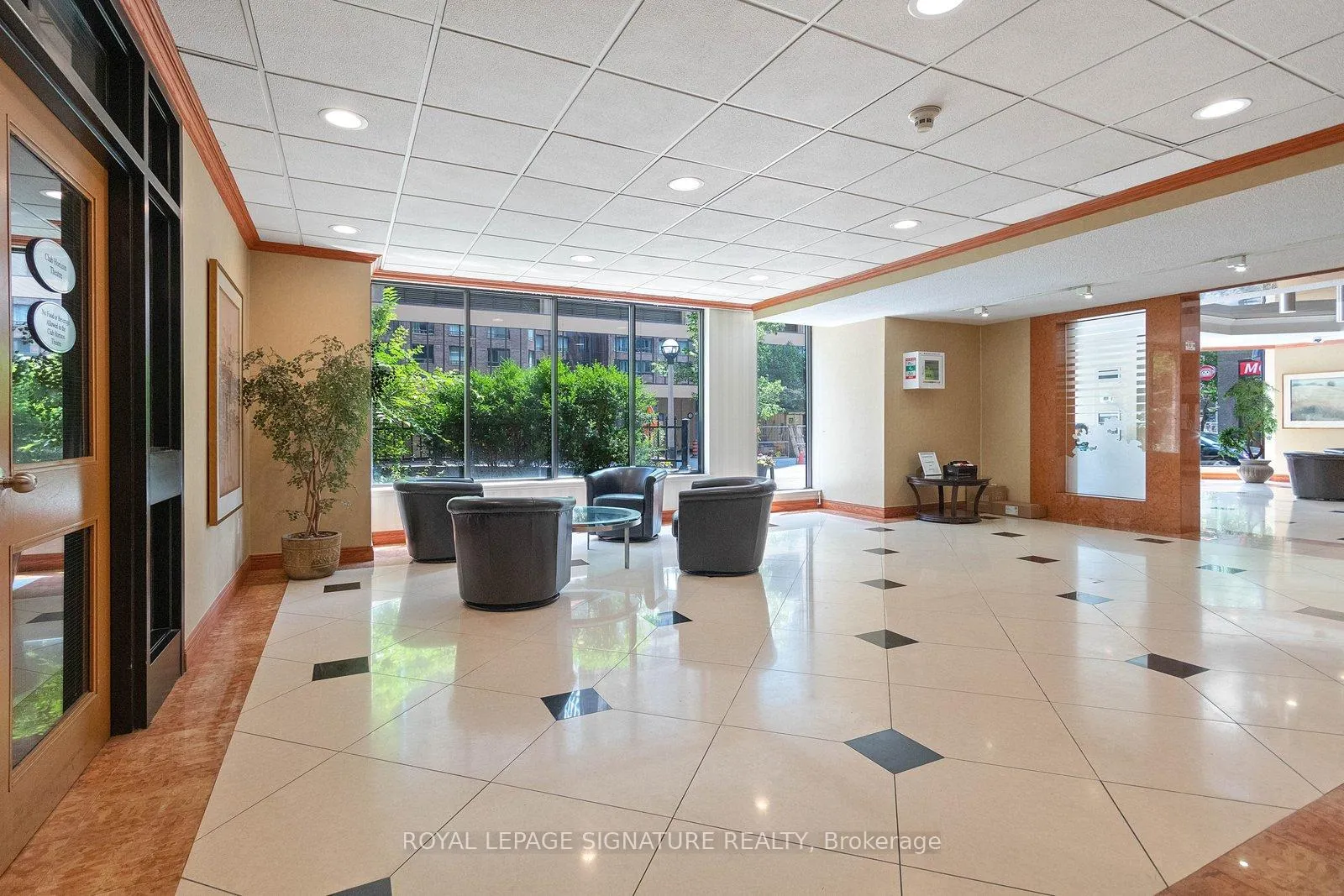 Photo 24 of Unit 921, 633 Bay Street, Toronto, Bay Street Corridor — HOMEH