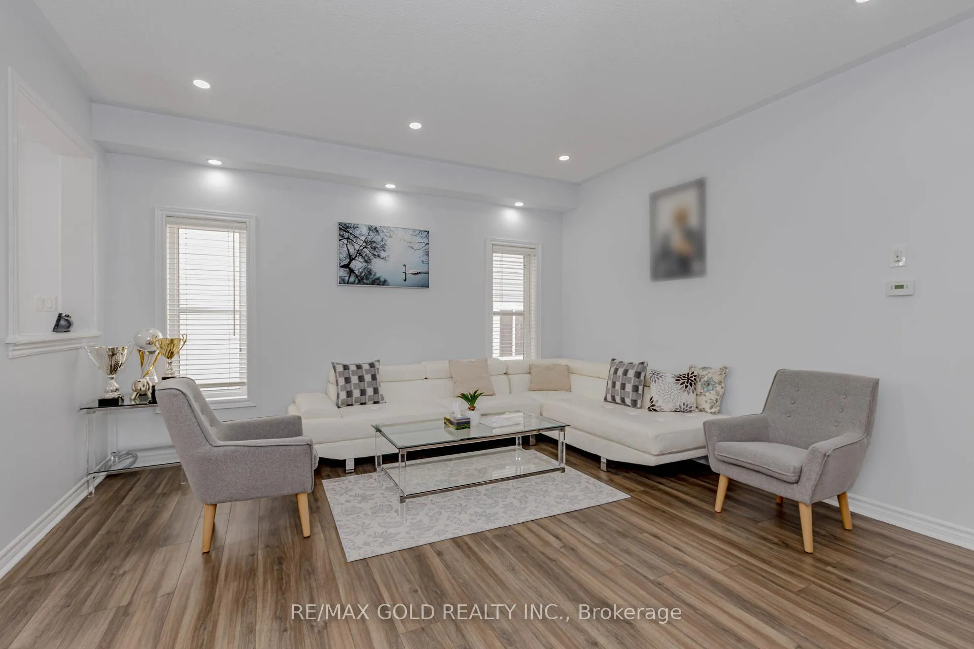 Photo 4 of 527 Wansbrough Way, Shelburne — HOMEH