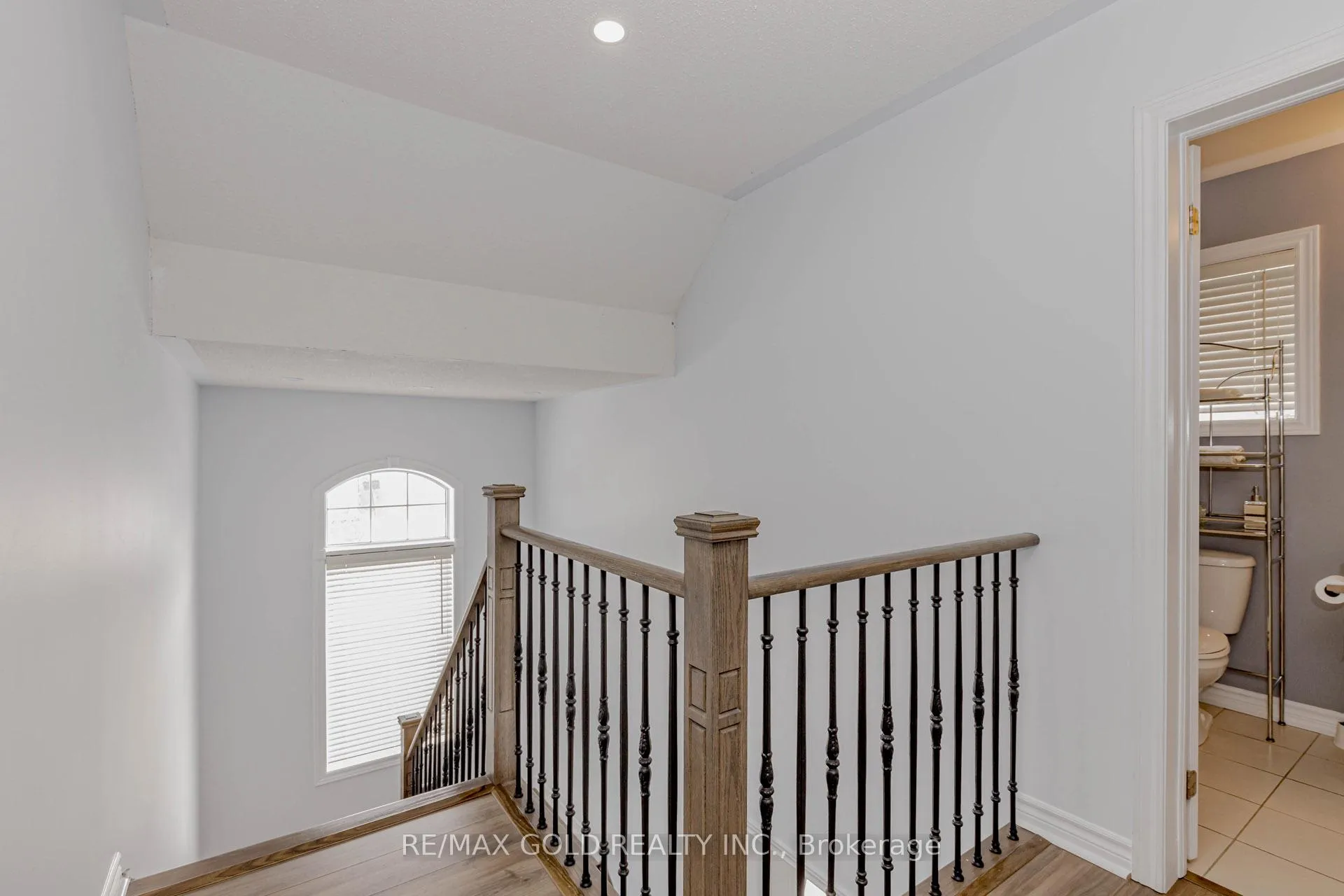 Photo 15 of 527 Wansbrough Way, Shelburne — HOMEH
