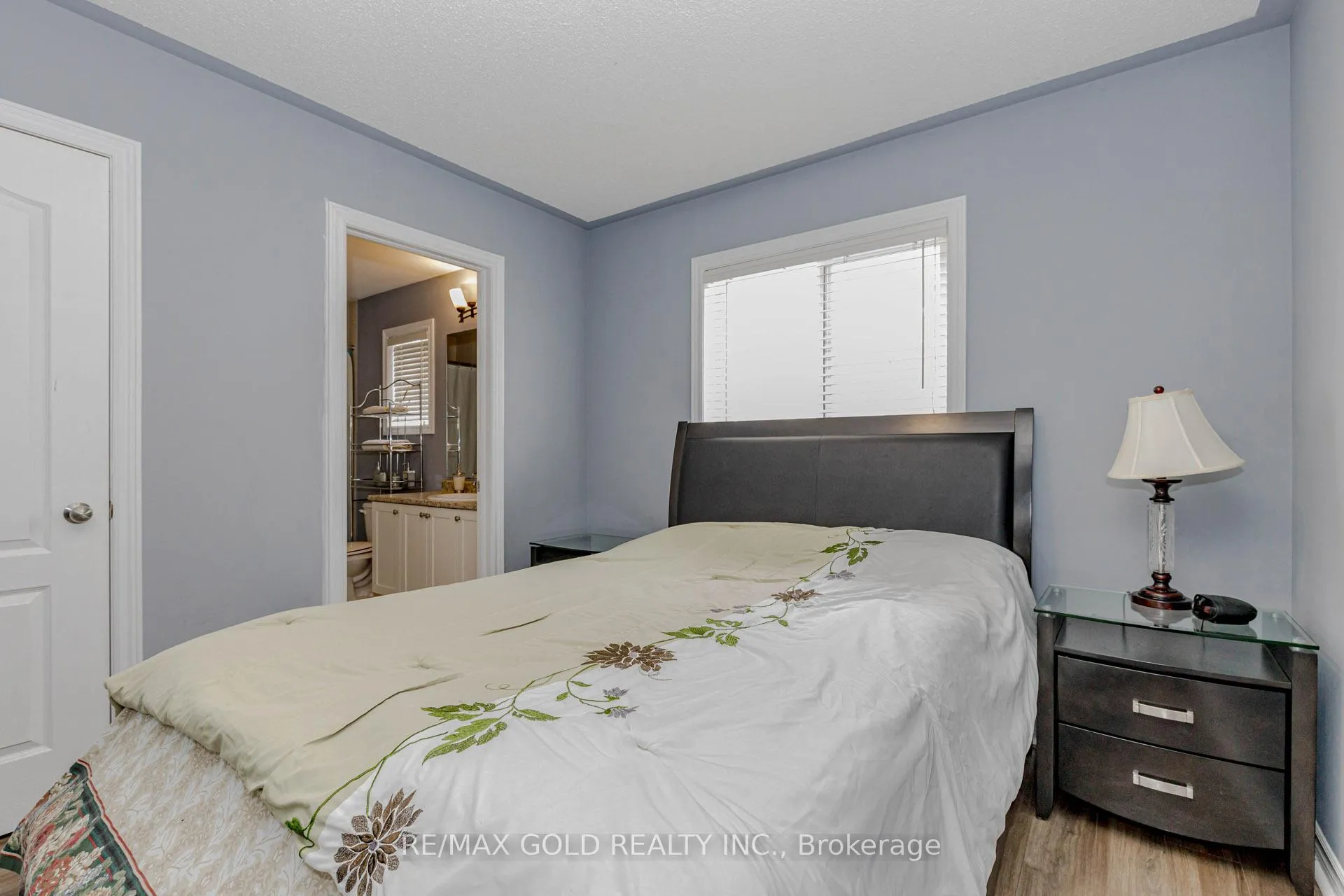 Photo 24 of 527 Wansbrough Way, Shelburne — HOMEH