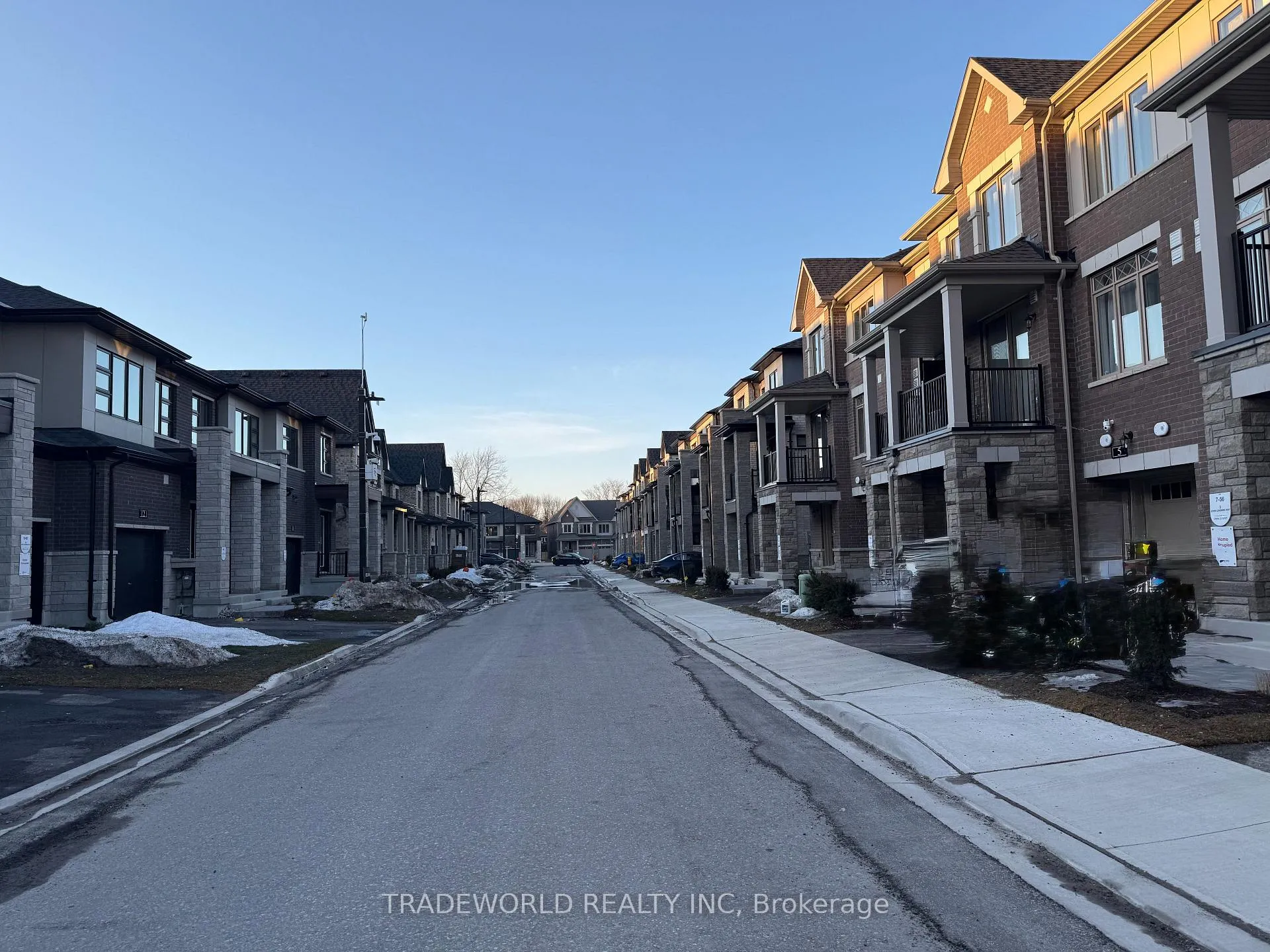 Photo 16 of 35 John Canning Way, Markham, Unionville — HOMEH