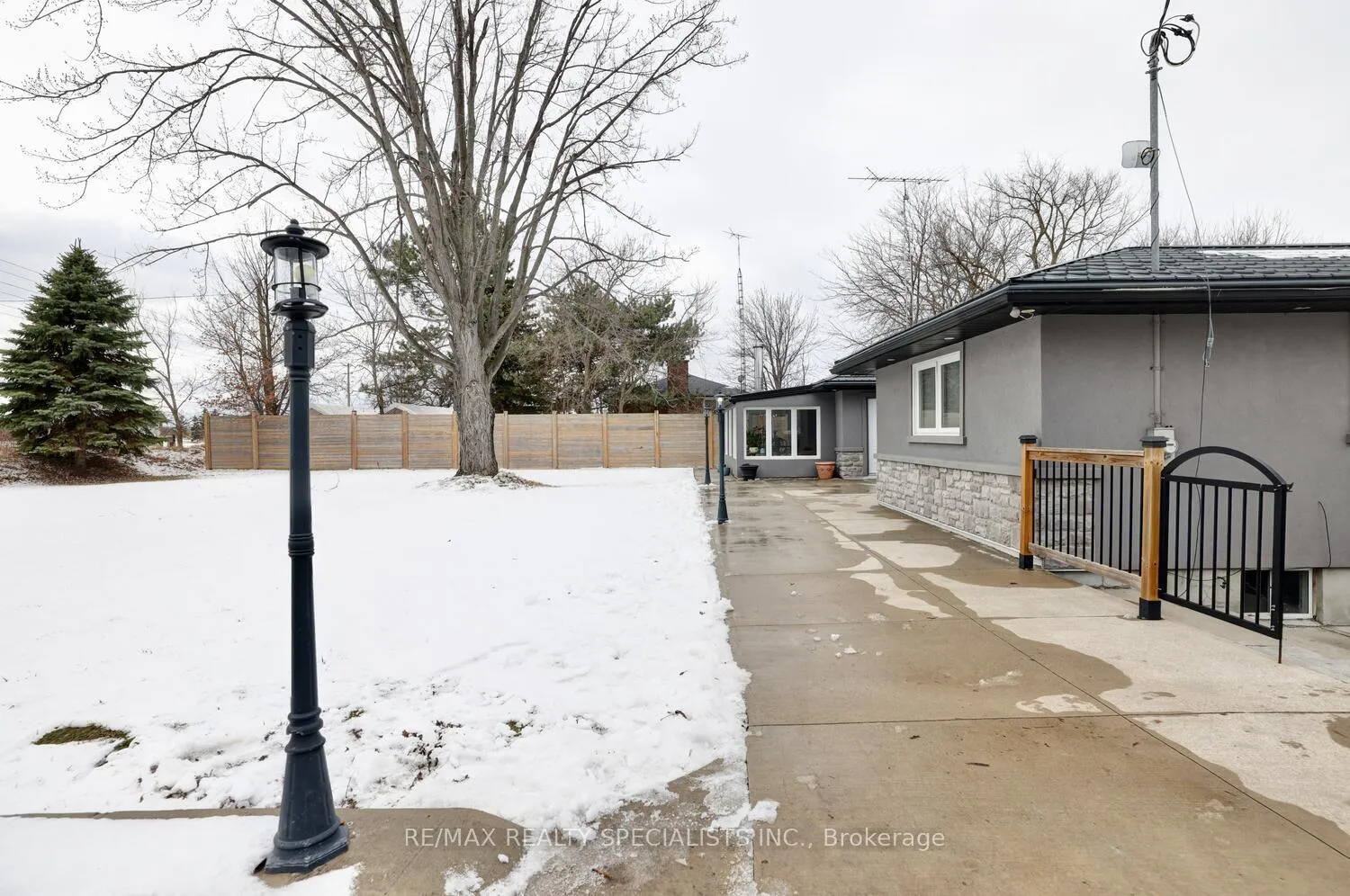 Photo 49 of 1181 Lower Base Line E, Milton, Rural Trafalgar — HOMEH