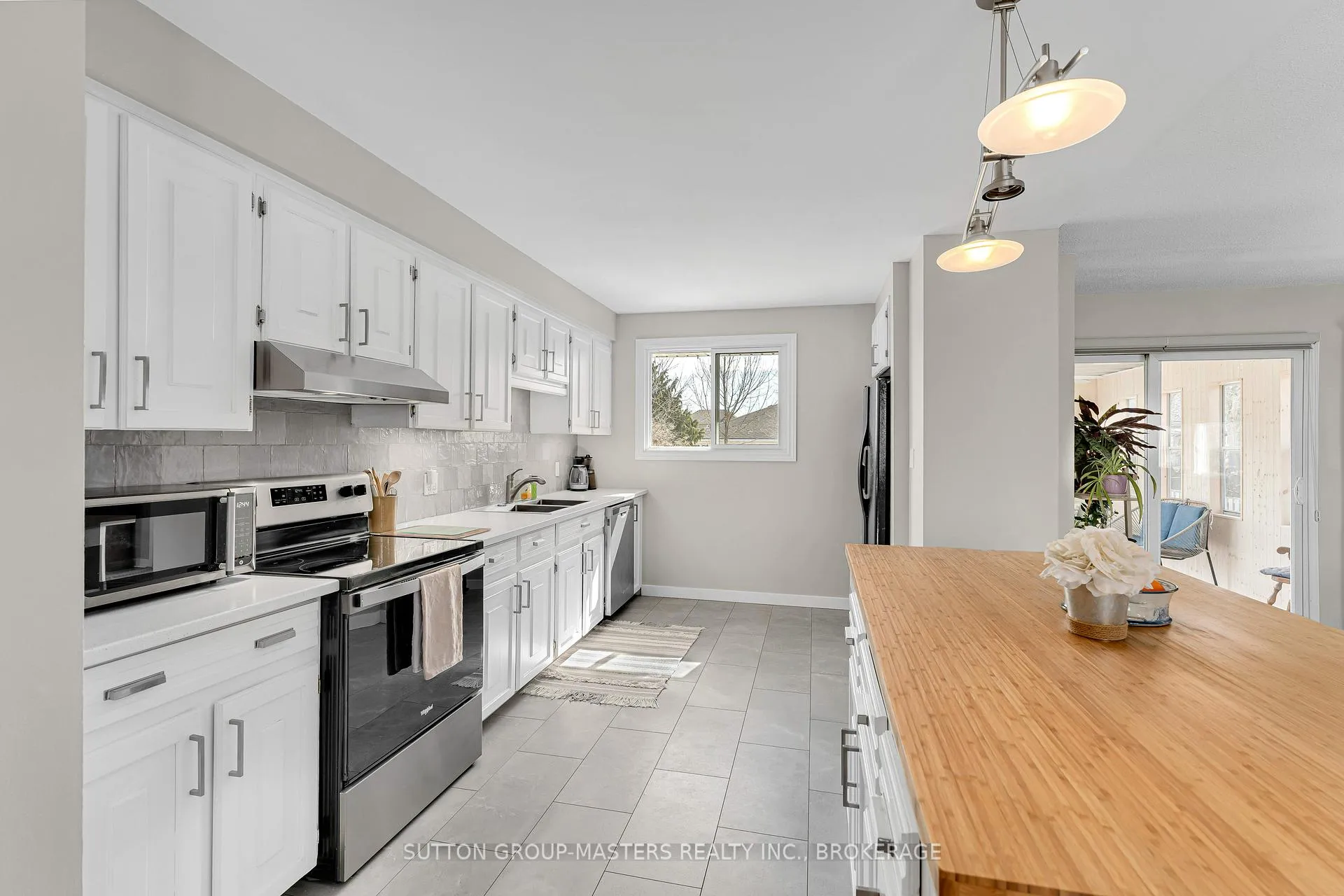 Photo 9 of 51 Mortensen Drive, Loyalist, Amherstview — HOMEH