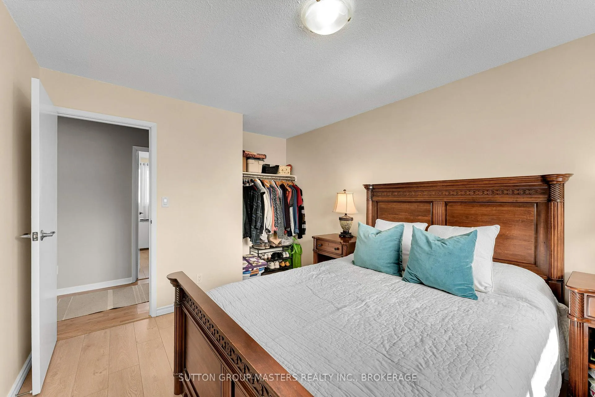 Photo 20 of 51 Mortensen Drive, Loyalist, Amherstview — HOMEH