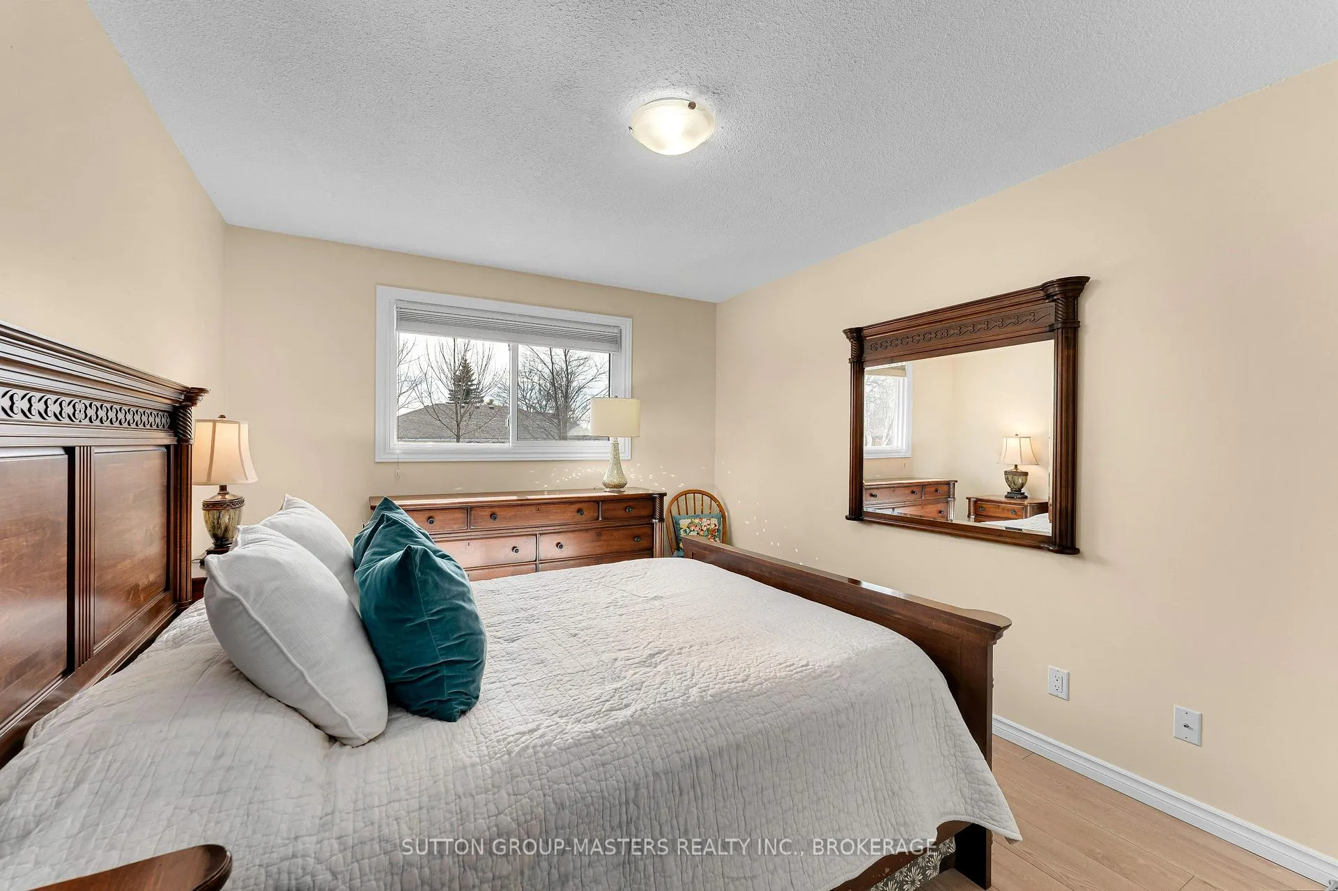 Photo 21 of 51 Mortensen Drive, Loyalist, Amherstview — HOMEH