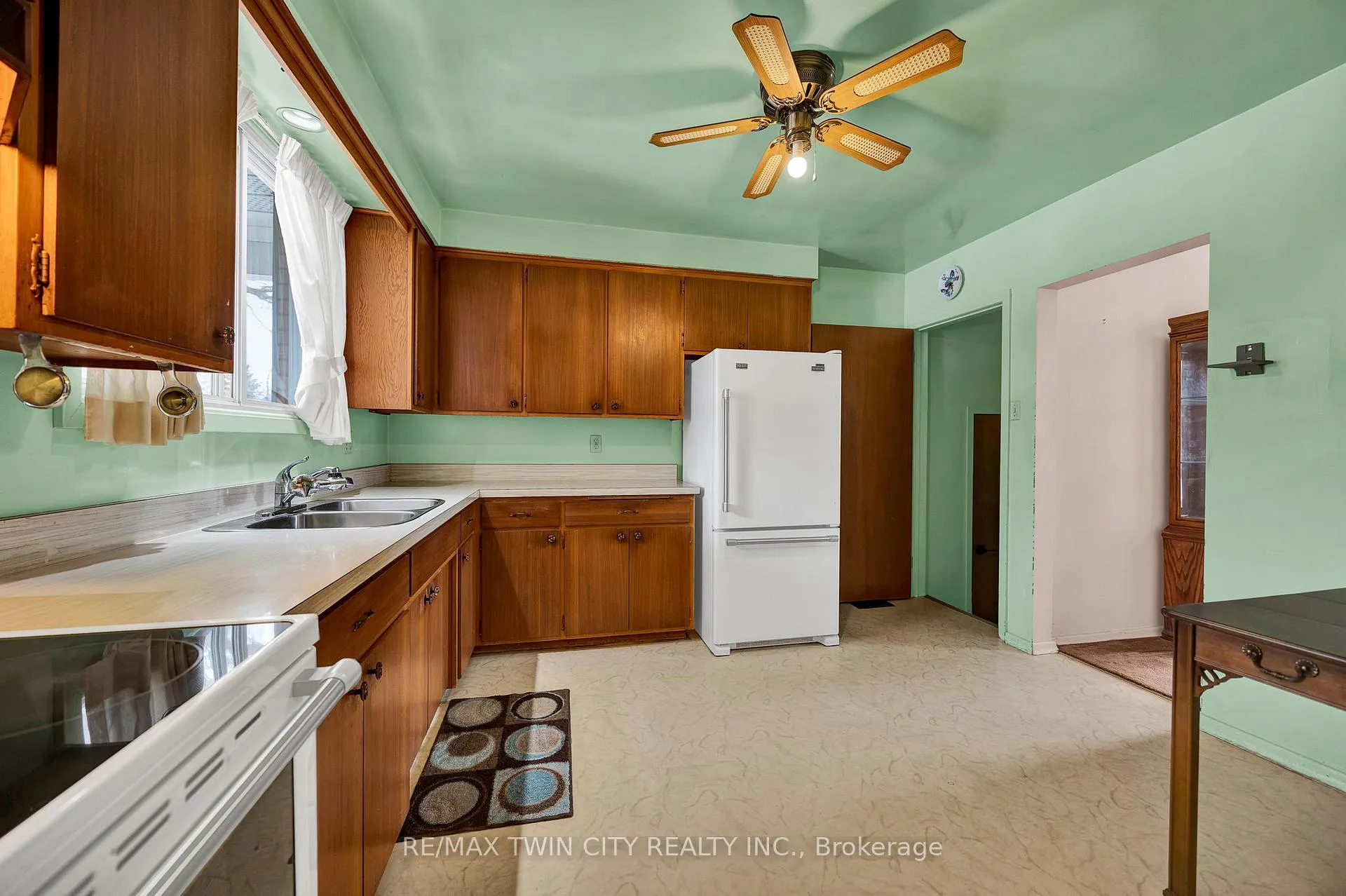 Photo 6 of 396 Fischer Hallman Road, Kitchener — HOMEH