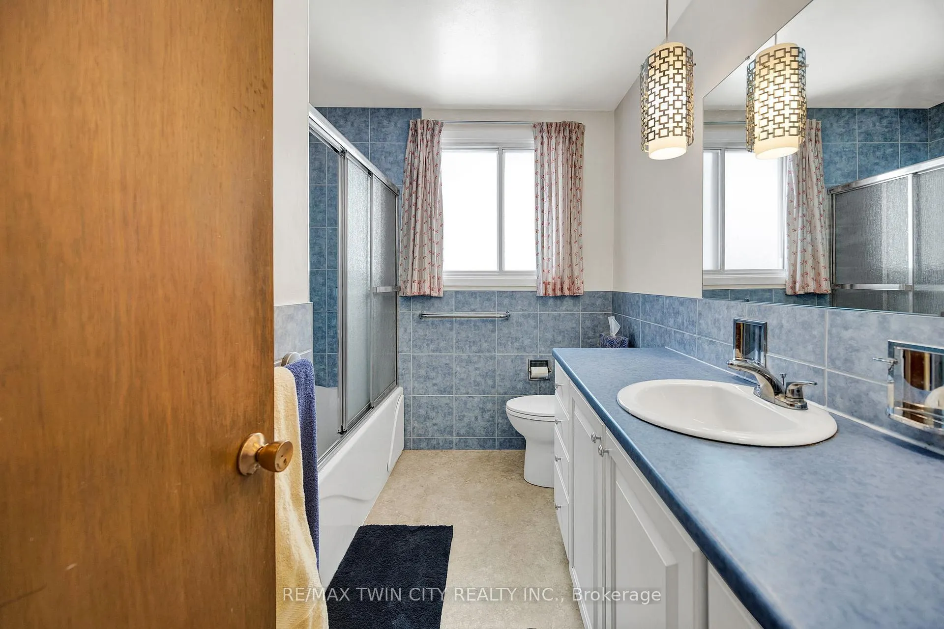 Photo 20 of 396 Fischer Hallman Road, Kitchener — HOMEH