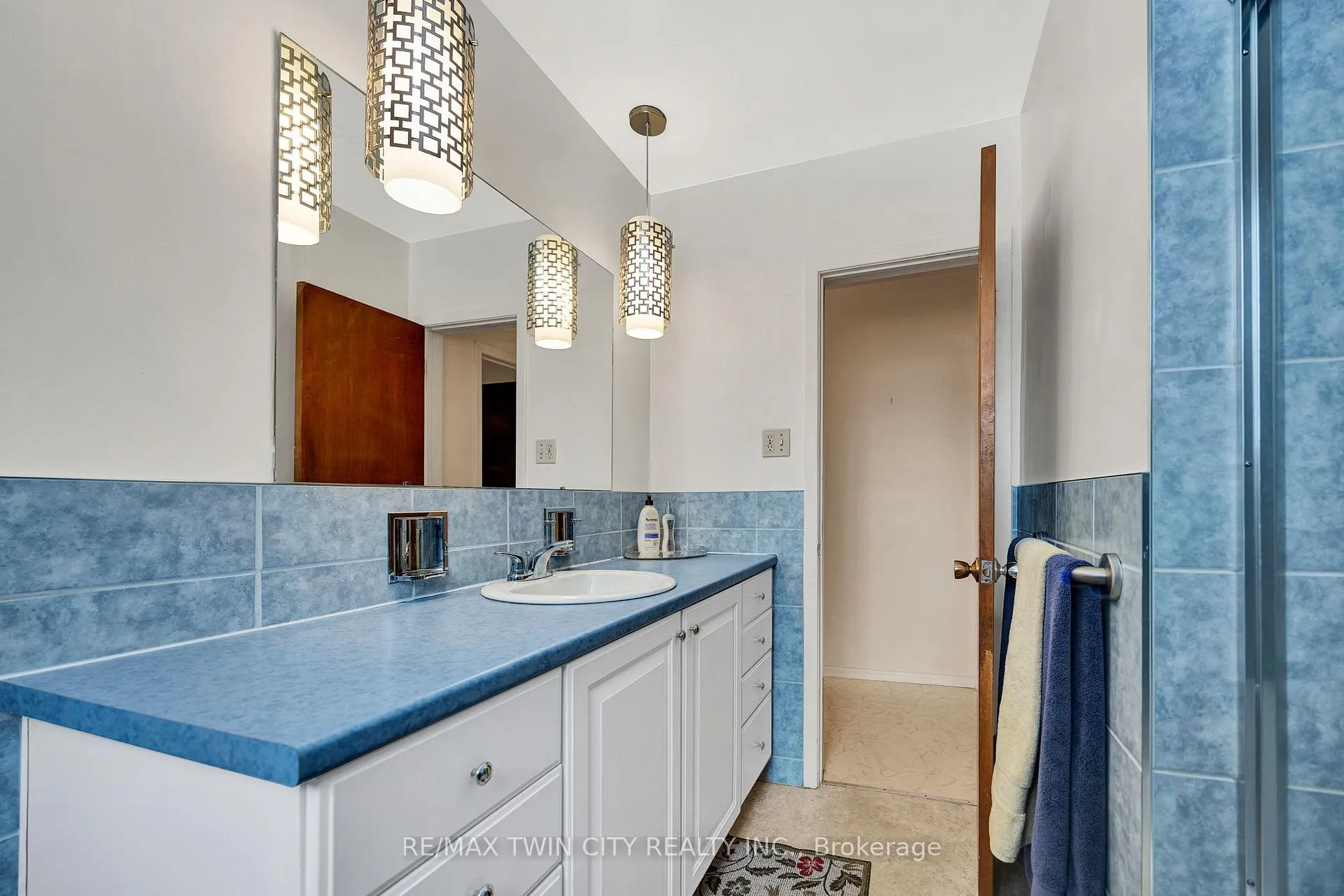 Photo 21 of 396 Fischer Hallman Road, Kitchener — HOMEH