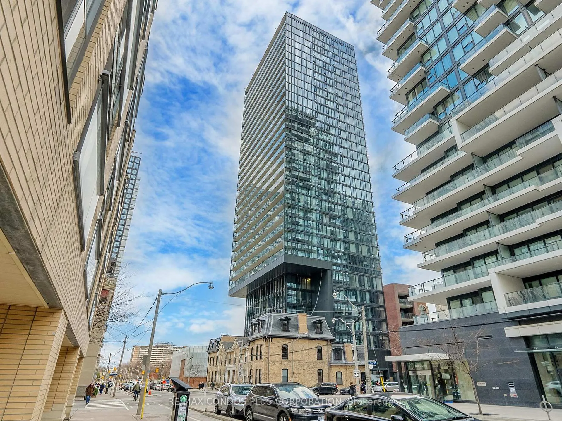 Photo 2 of Unit 2405, 47 Mutual Street, Toronto, Church-Yonge Corridor — HOMEH