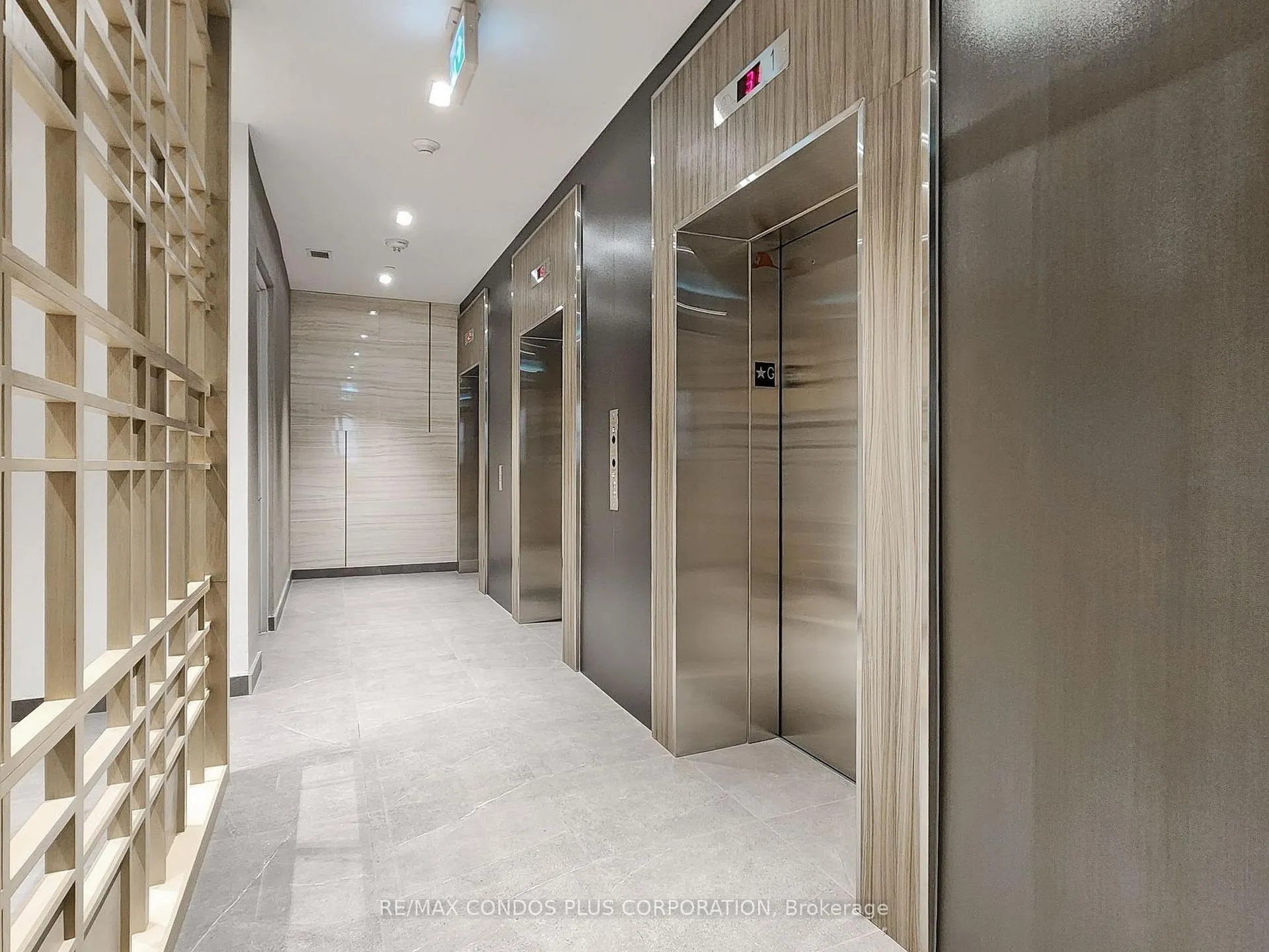 Photo 6 of Unit 2405, 47 Mutual Street, Toronto, Church-Yonge Corridor — HOMEH