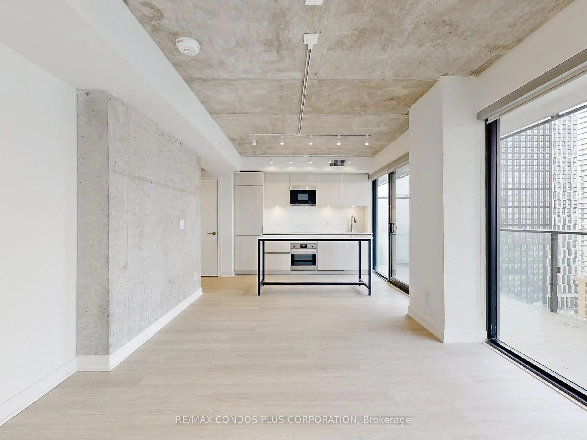 Photo 13 of Unit 2405, 47 Mutual Street, Toronto, Church-Yonge Corridor — HOMEH