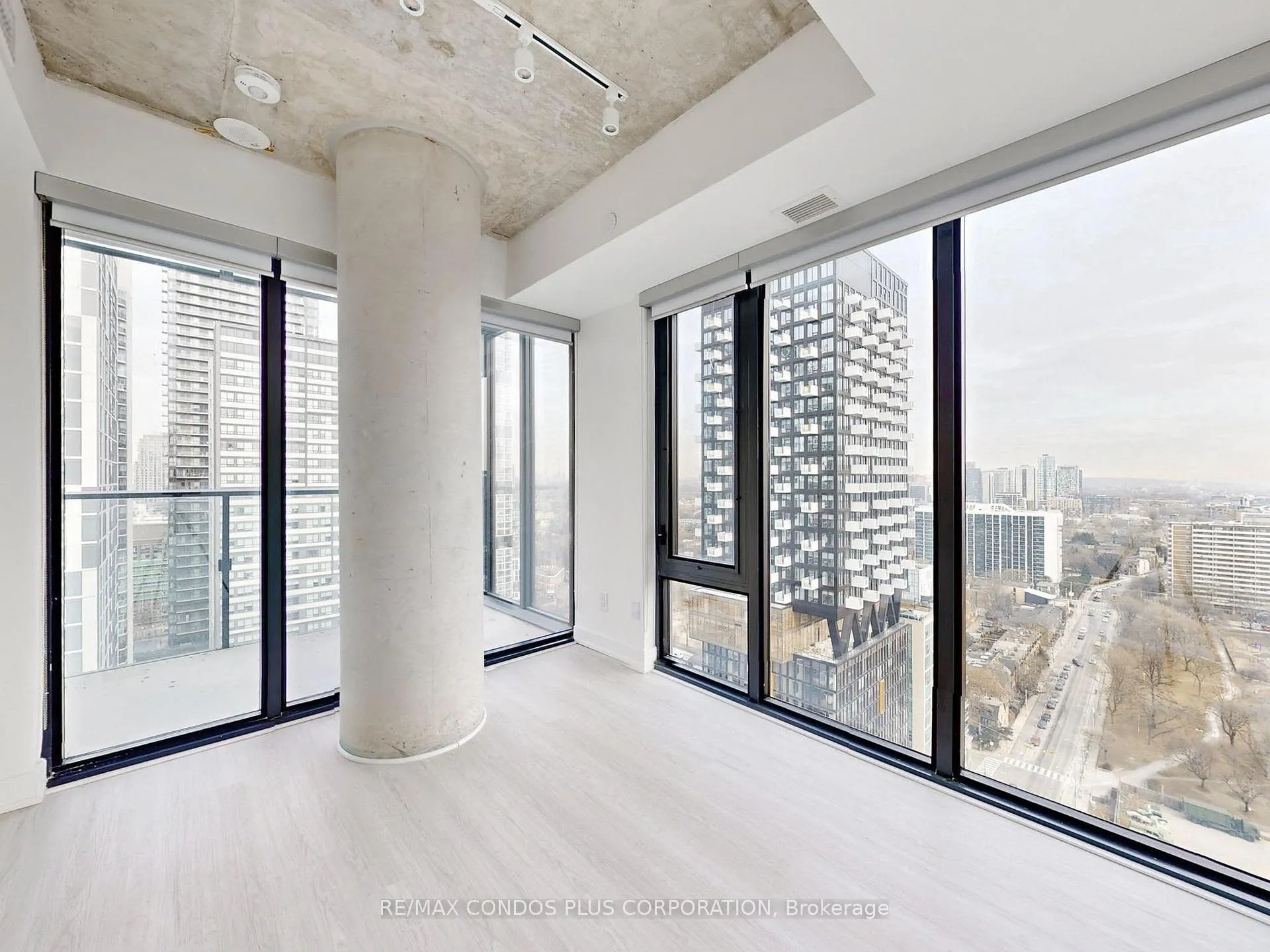 Photo 37 of Unit 2405, 47 Mutual Street, Toronto, Church-Yonge Corridor — HOMEH