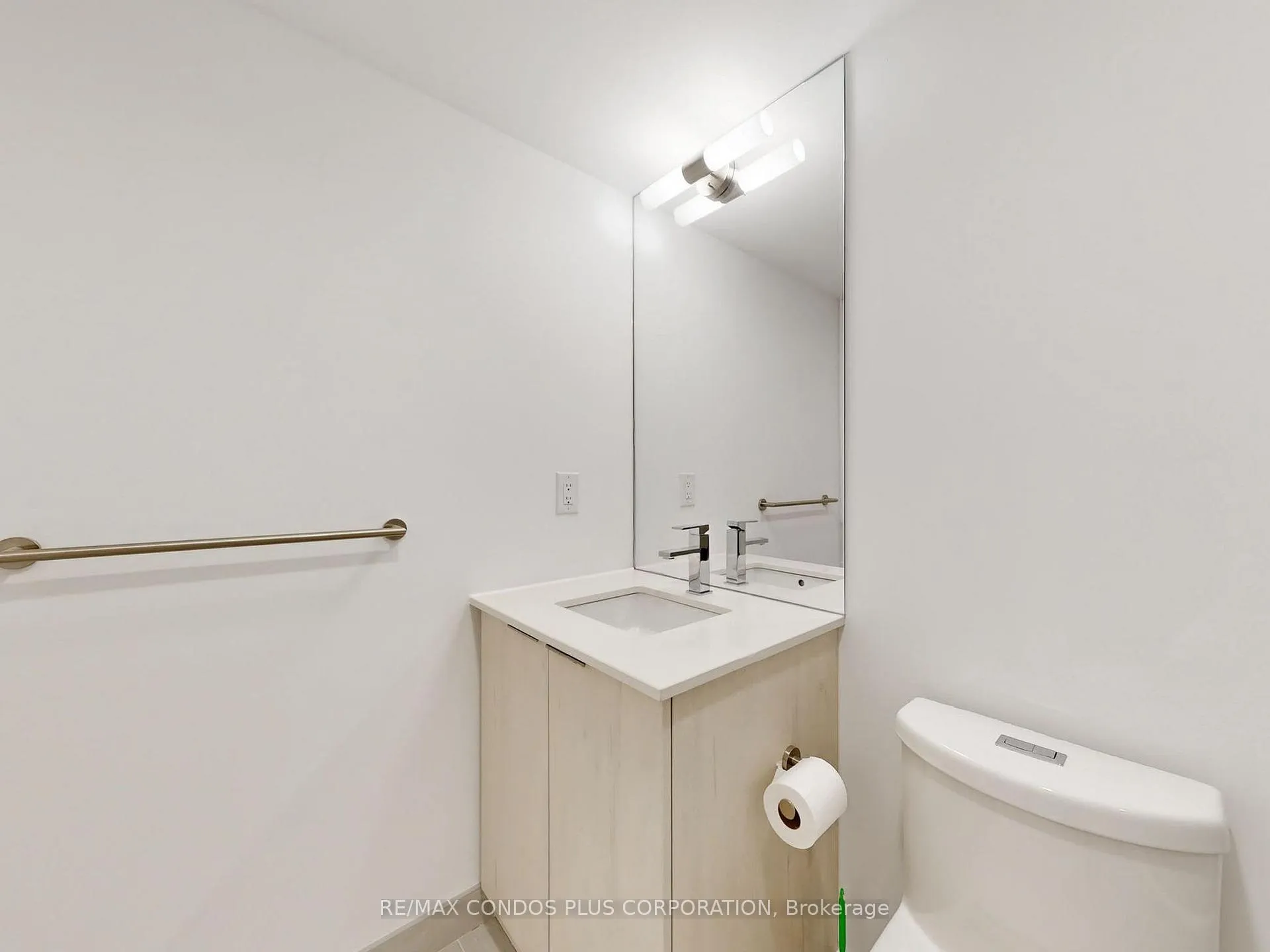 Photo 39 of Unit 2405, 47 Mutual Street, Toronto, Church-Yonge Corridor — HOMEH