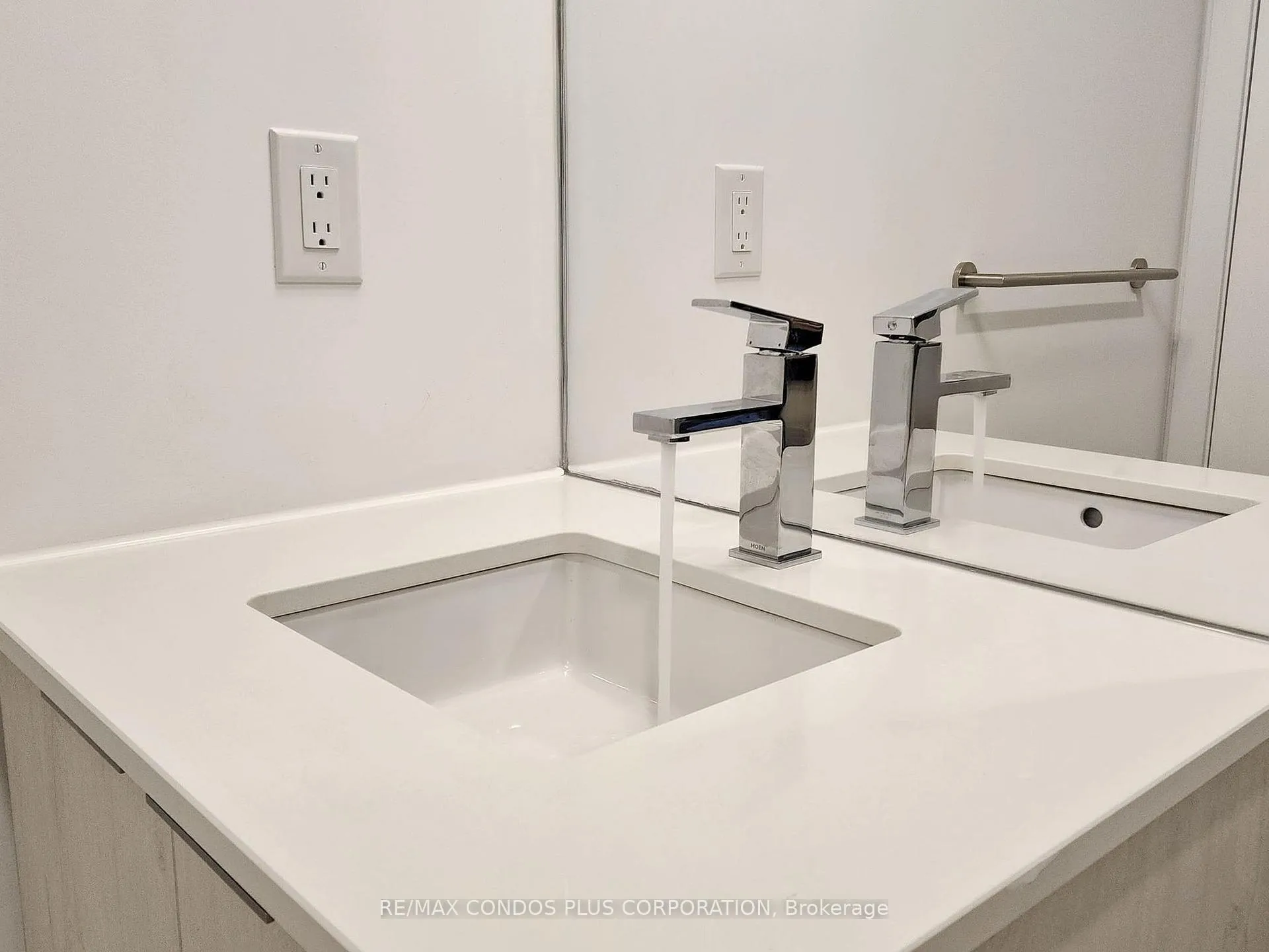Photo 40 of Unit 2405, 47 Mutual Street, Toronto, Church-Yonge Corridor — HOMEH