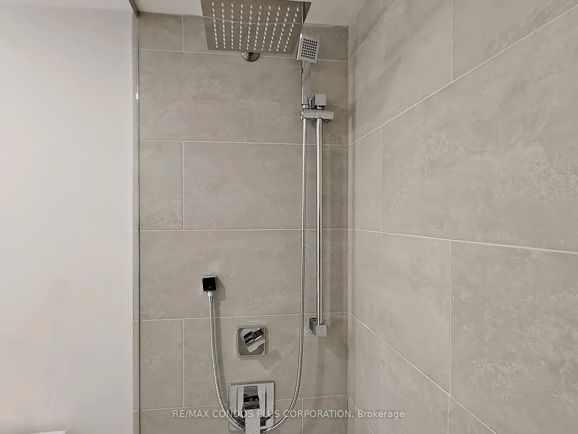 Photo 41 of Unit 2405, 47 Mutual Street, Toronto, Church-Yonge Corridor — HOMEH