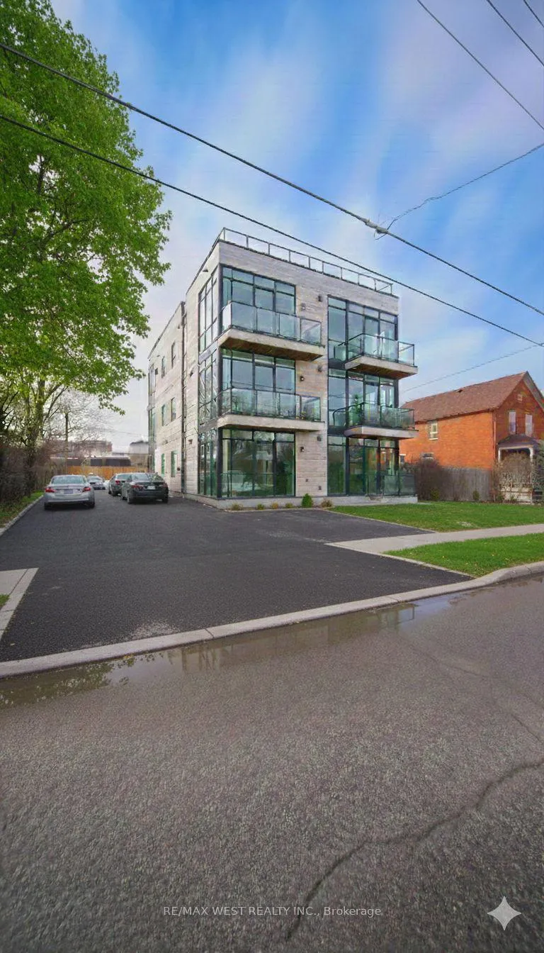 Photo 2 of 164 Albert Street, Oshawa, Central — HOMEH