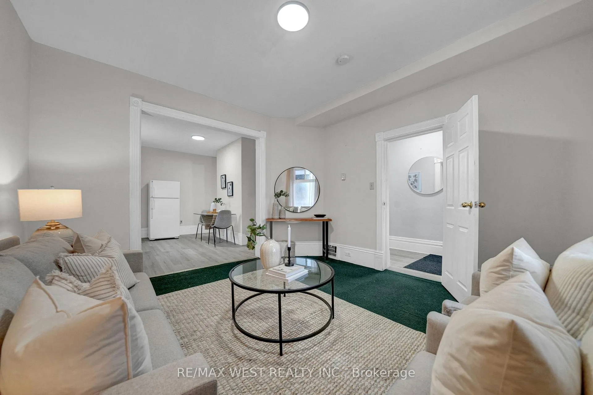 Photo 7 of 164 Albert Street, Oshawa, Central — HOMEH