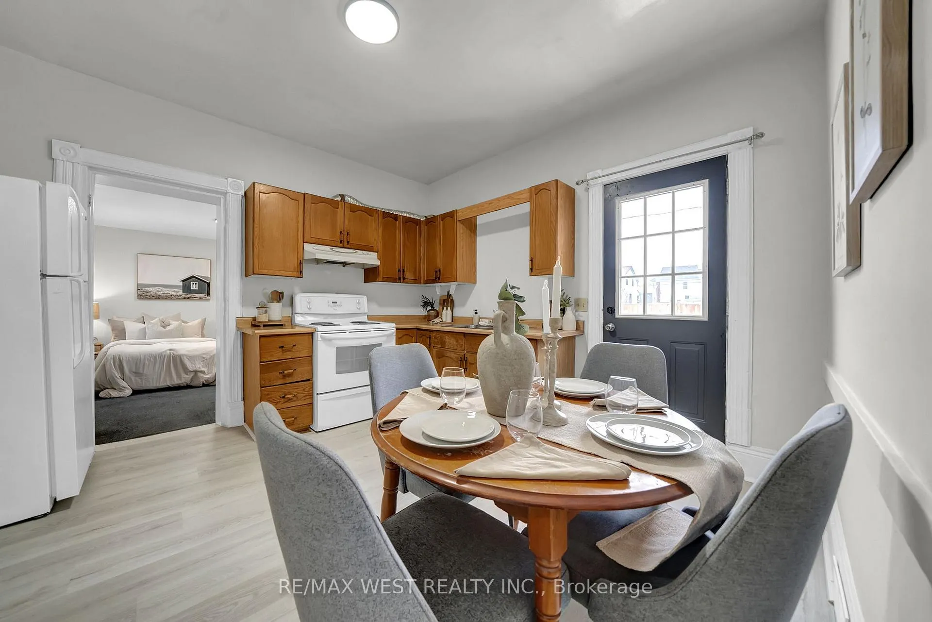 Photo 25 of 164 Albert Street, Oshawa, Central — HOMEH