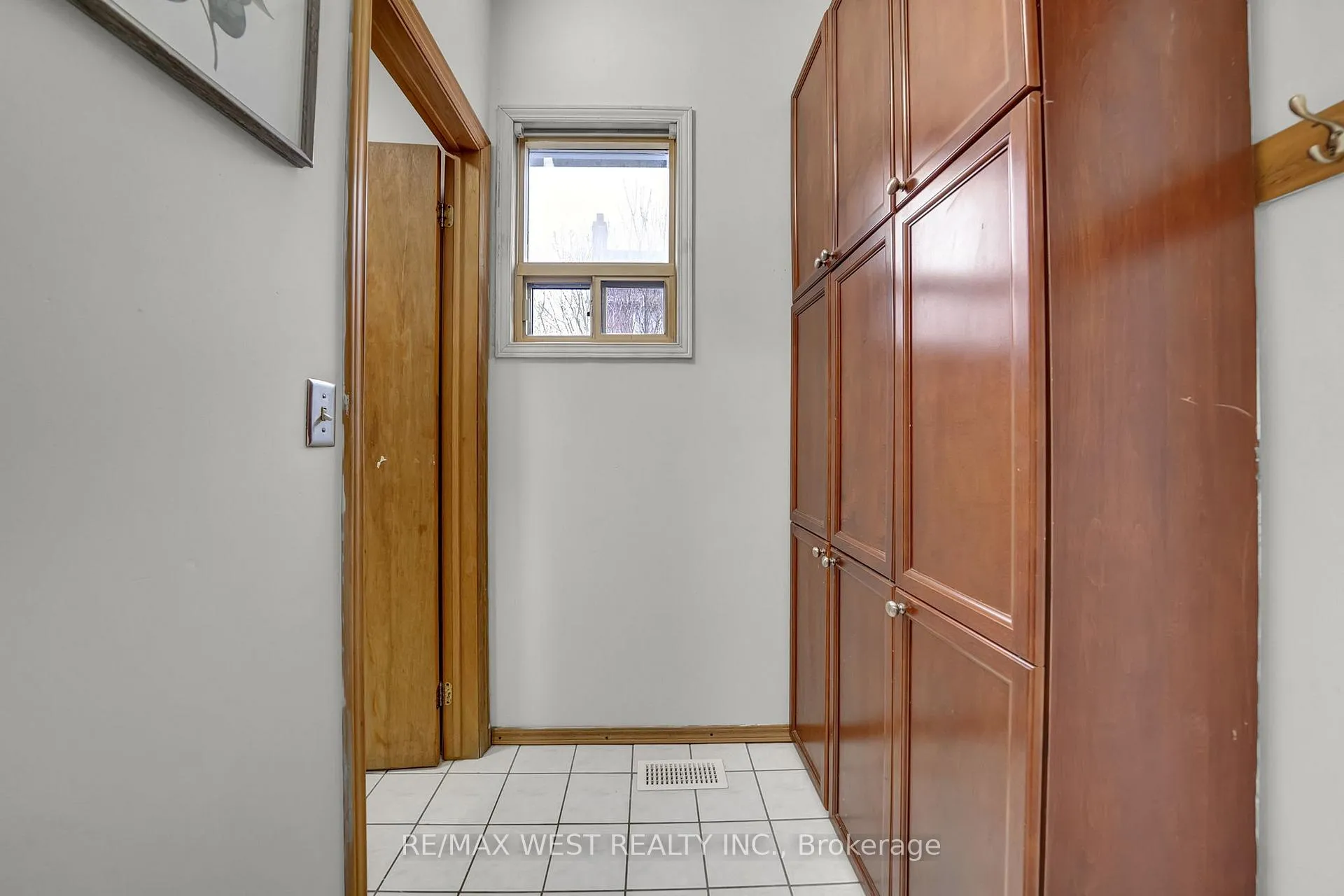 Photo 26 of 164 Albert Street, Oshawa, Central — HOMEH