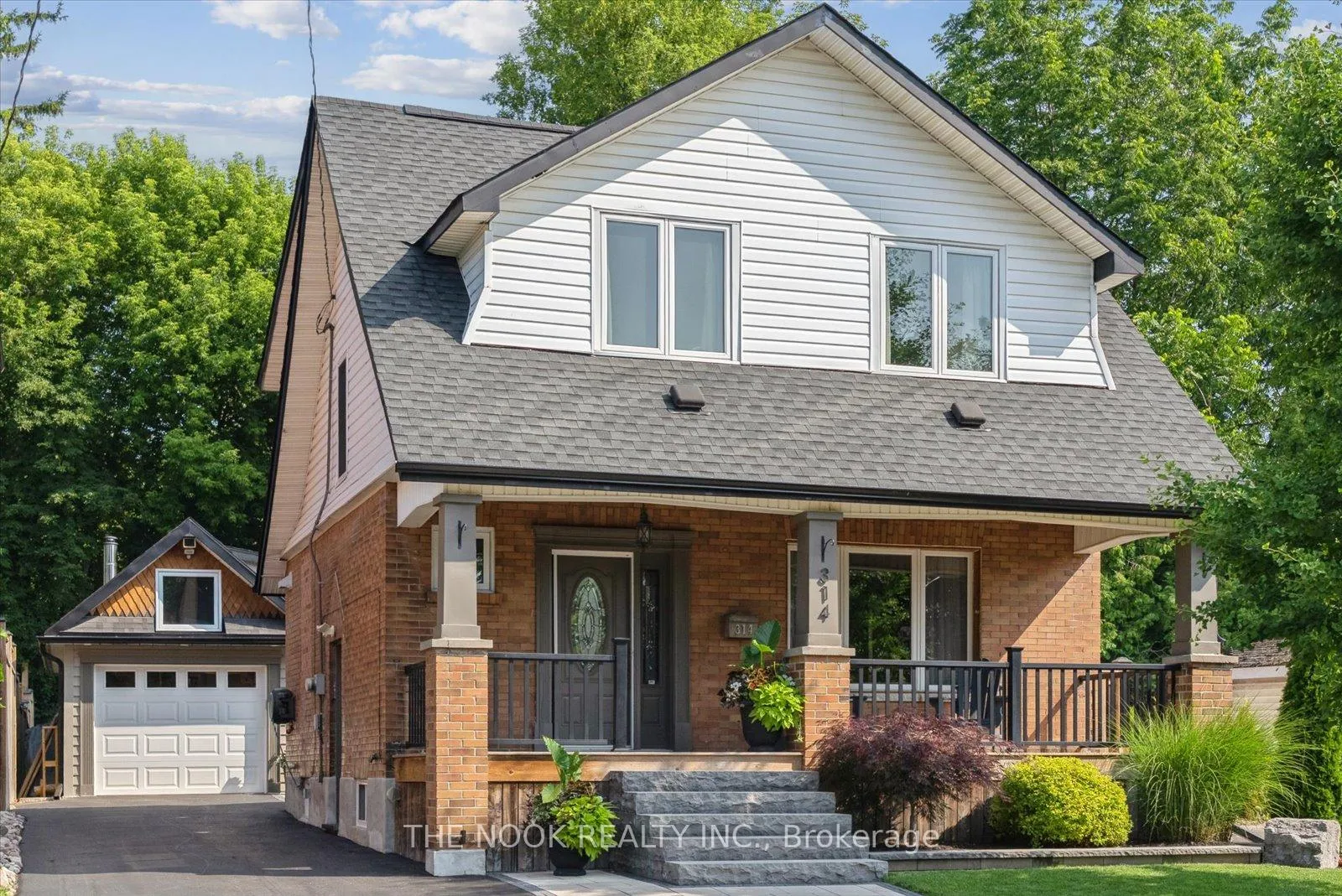 Photo 2 of 314 Richmond Street E, Oshawa, O'Neill — HOMEH