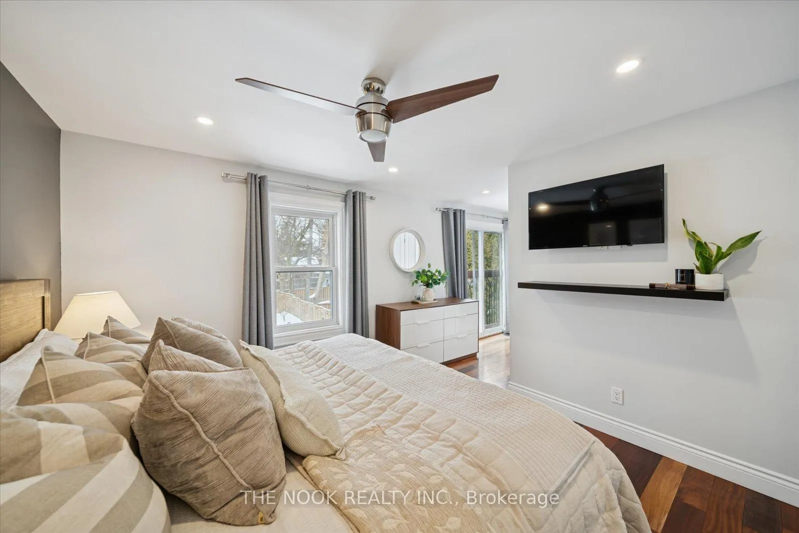 Photo 15 of 314 Richmond Street E, Oshawa, O'Neill — HOMEH