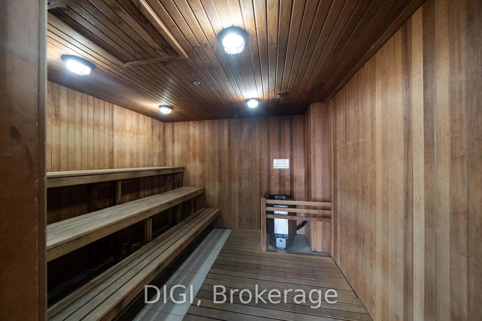 Photo 13 of Unit 915, 75 Queens Wharf Road, Toronto, Waterfront Communities — HOMEH