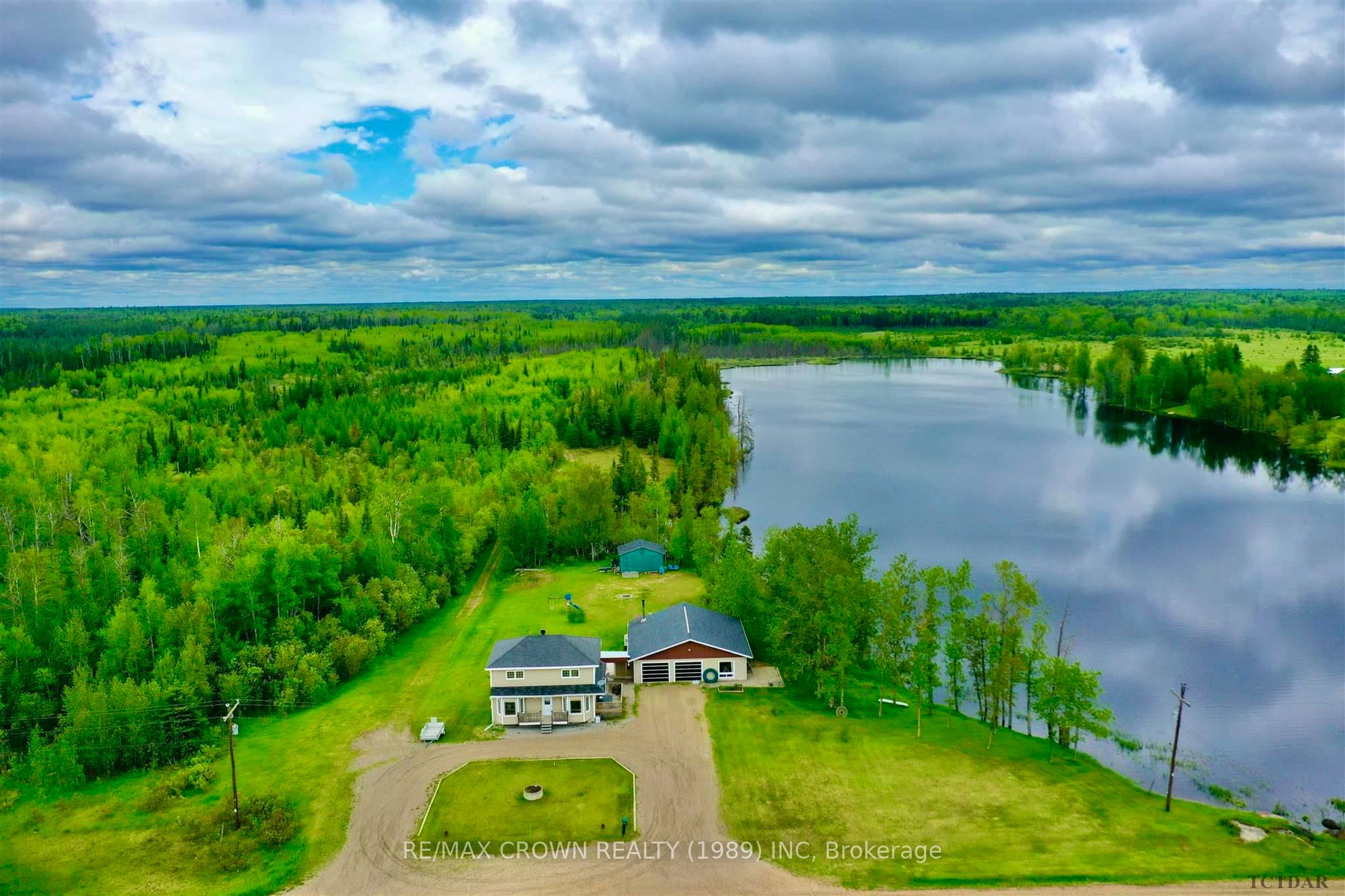 Photo 4 of 208 Highway 11 N, Kapuskasing — HOMEH