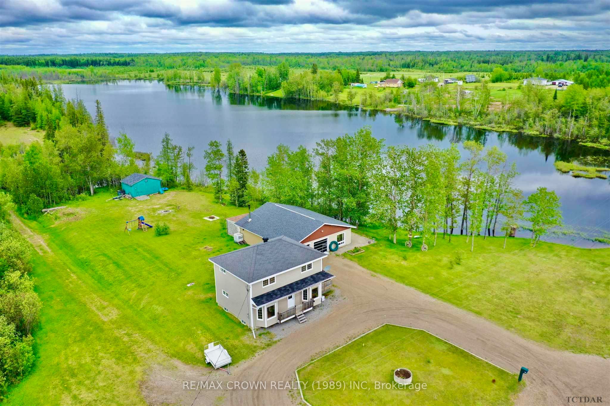 Photo 6 of 208 Highway 11 N, Kapuskasing — HOMEH