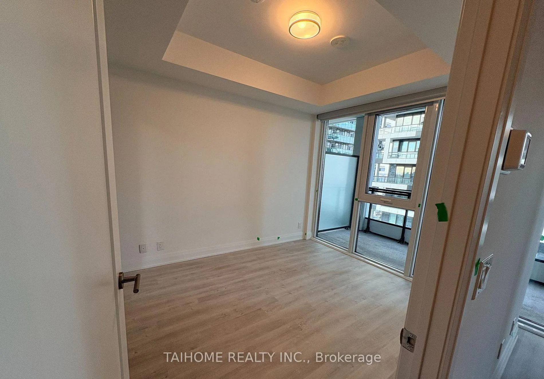 Photo 11 of Unit 1601, 65 Broadway Avenue, Toronto, Mount Pleasant West — HOMEH