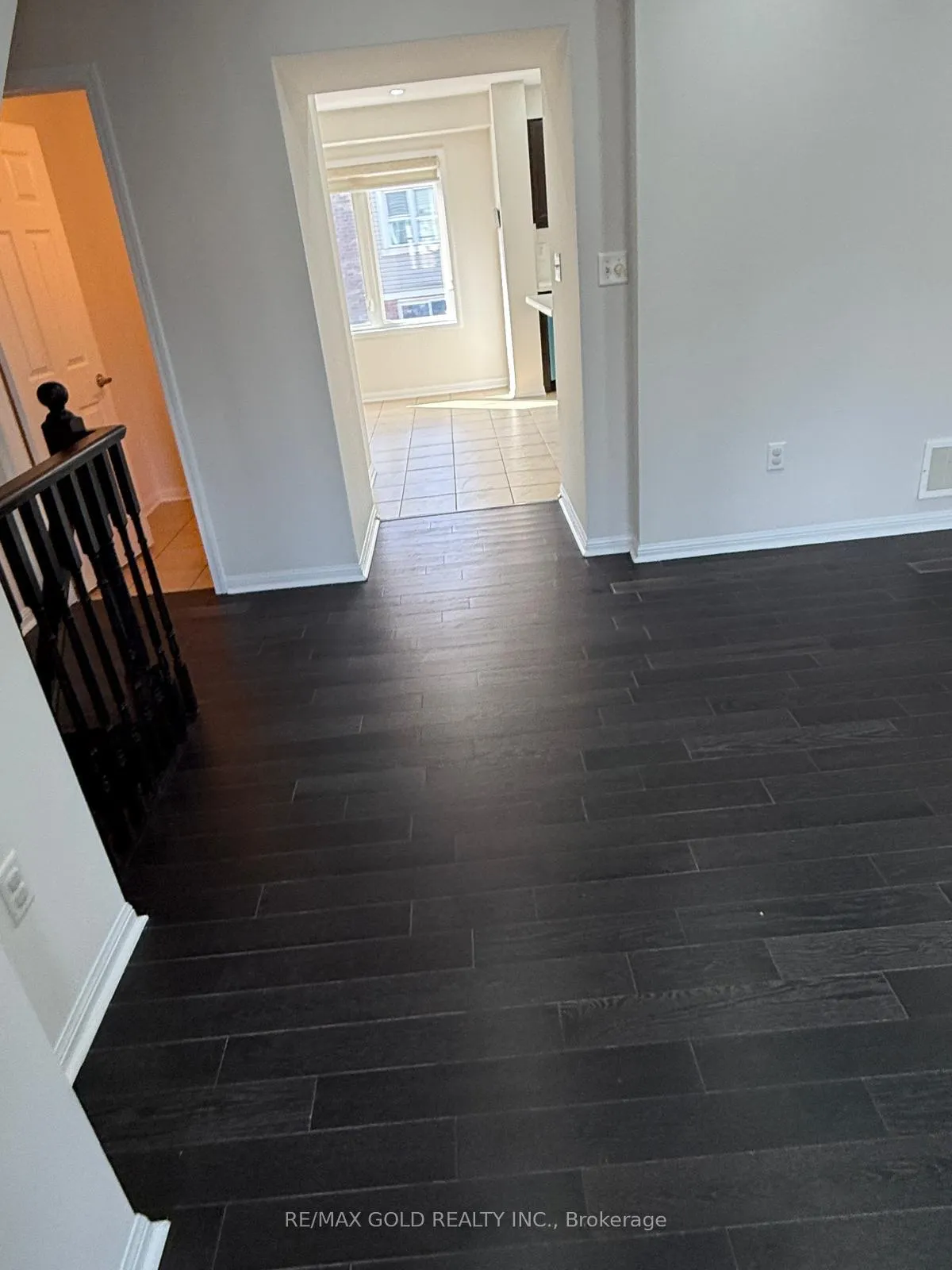 Photo 11 of 6 Stemford Road, Brampton, Northwest Brampton — HOMEH
