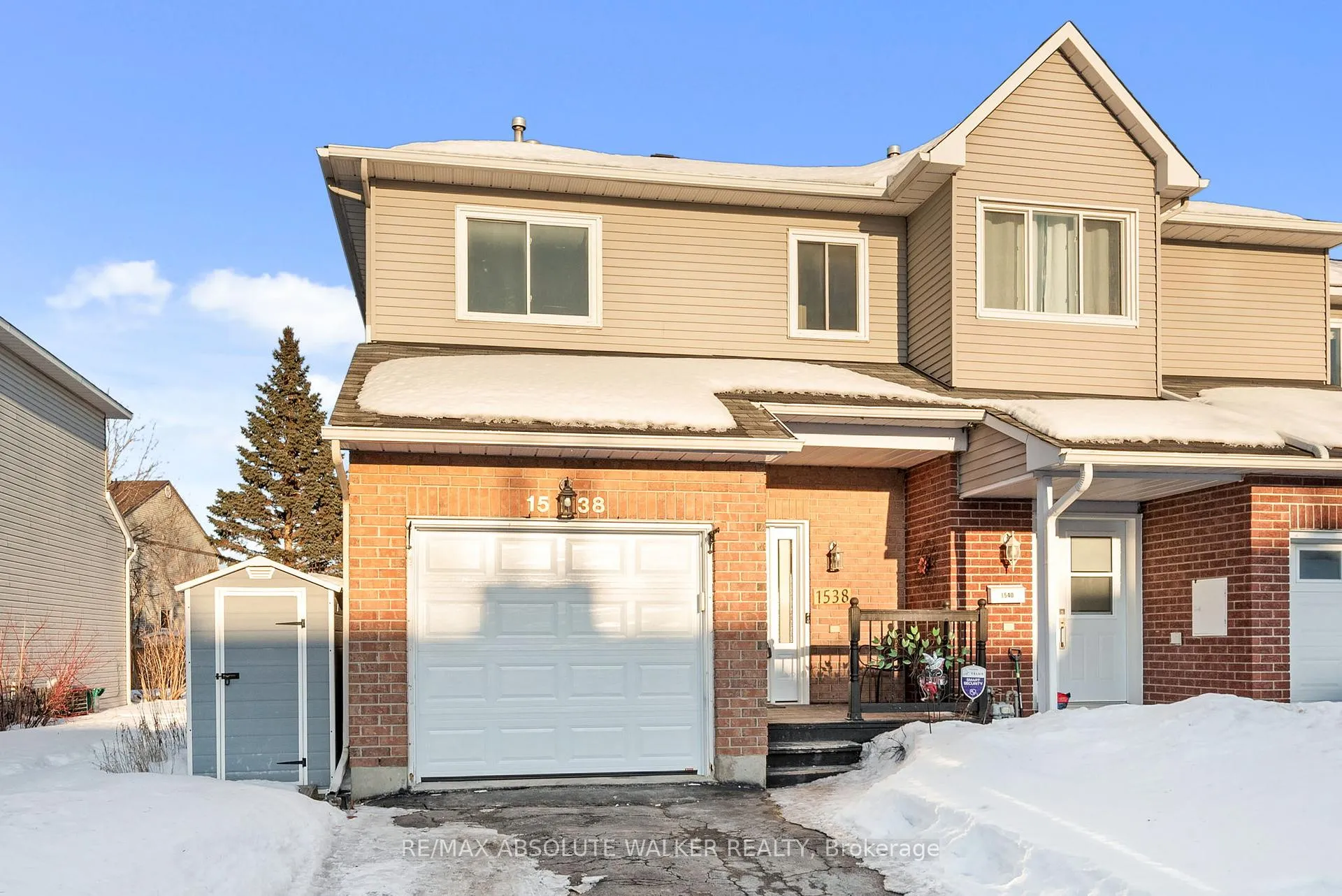 Photo 1 of 1538 Briarfield Crescent, Ottawa, Fallingbrook/Ridgemount — HOMEH
