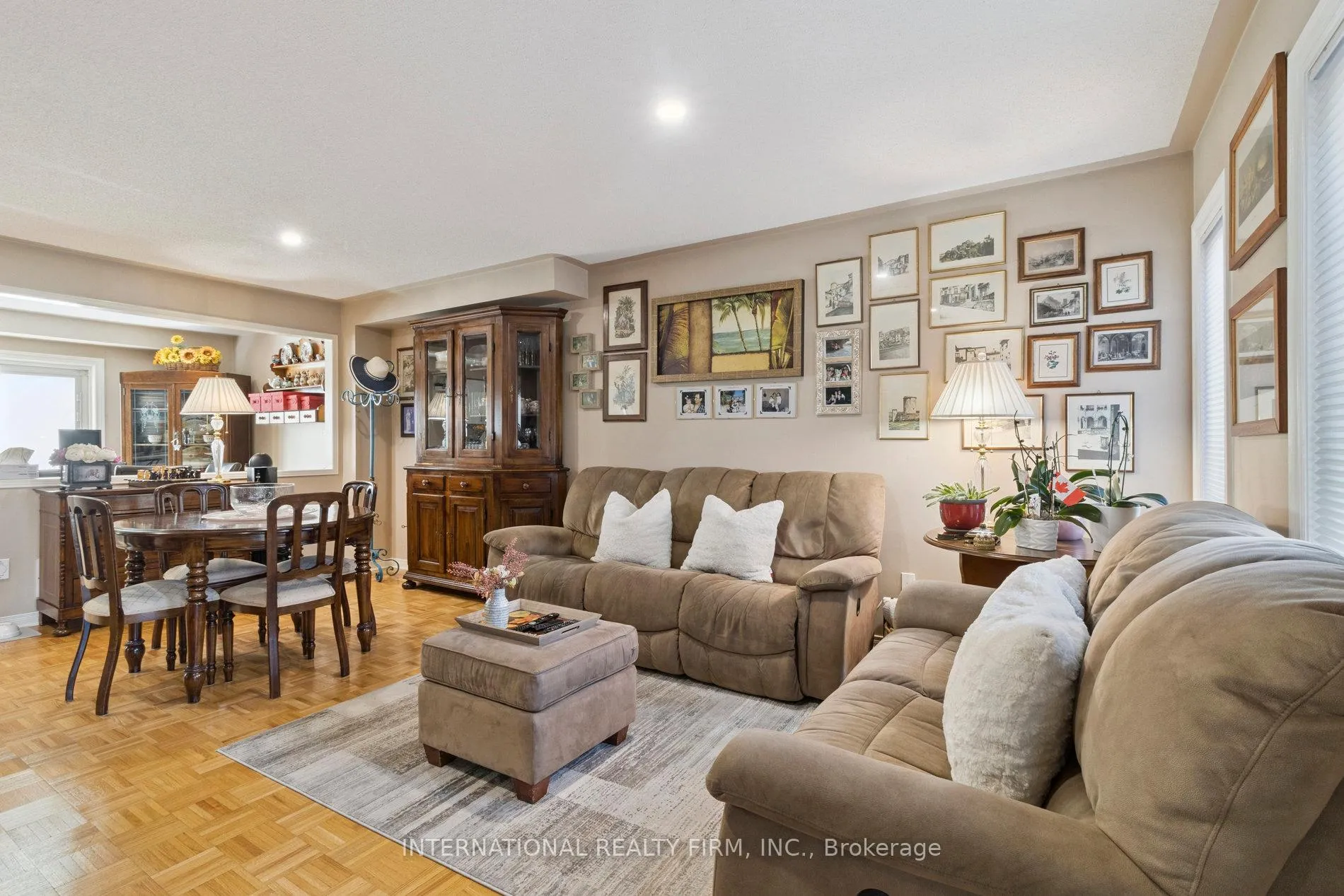 Photo 7 of 76 Timberwolf Crescent, Vaughan, Vellore Village — HOMEH