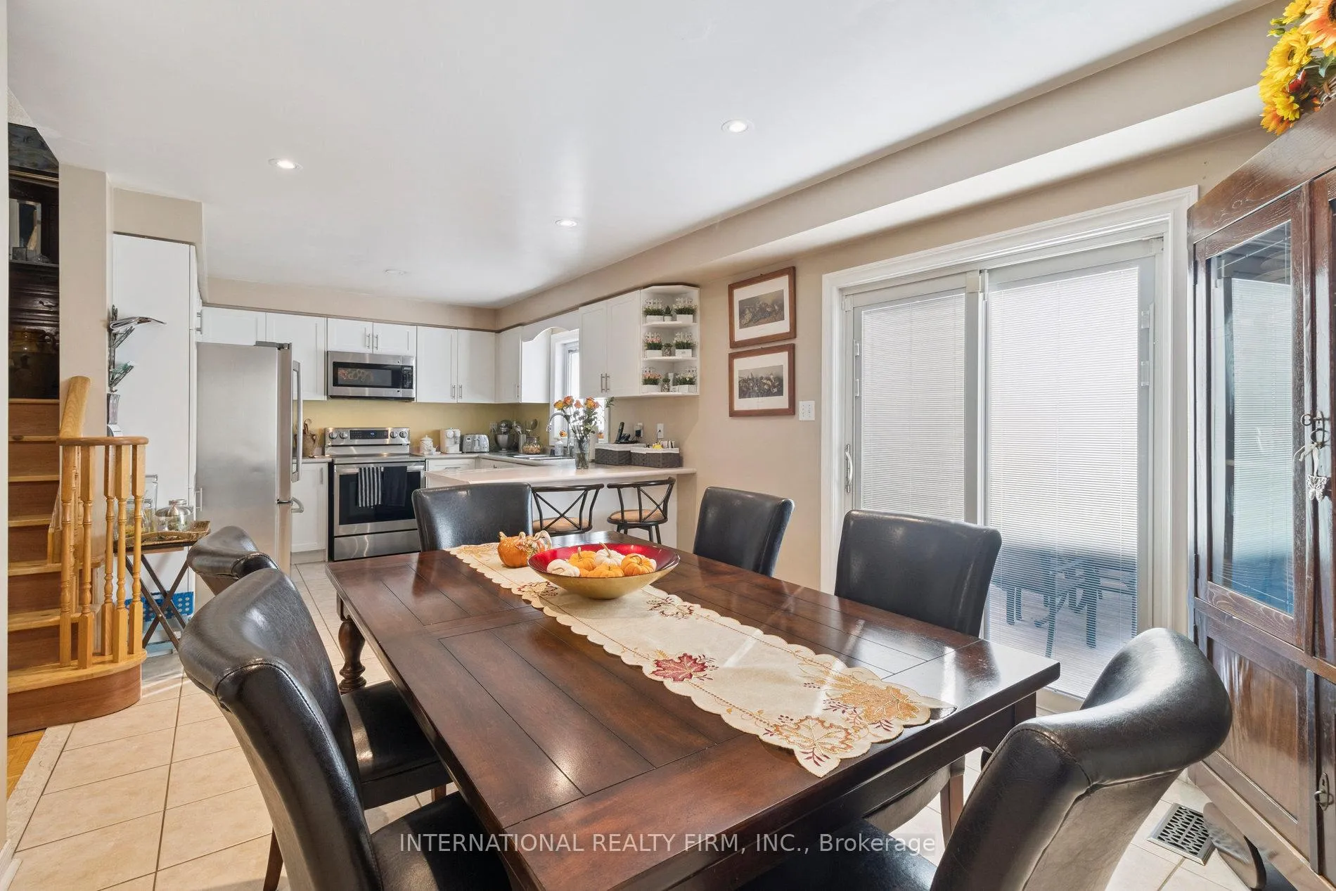 Photo 14 of 76 Timberwolf Crescent, Vaughan, Vellore Village — HOMEH