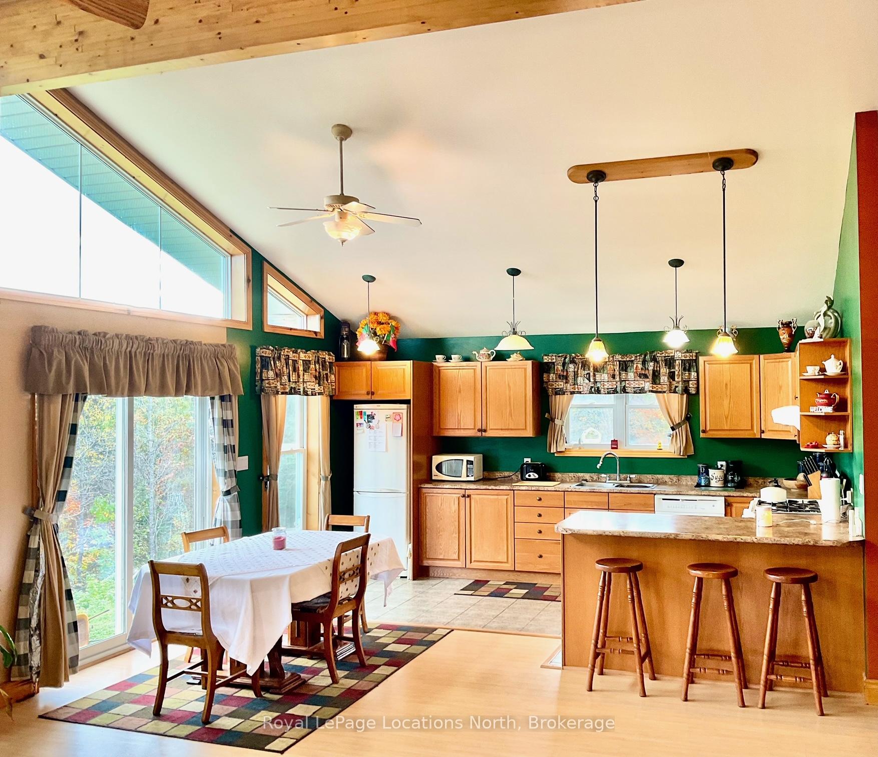 Photo 11 of 34 Pine Drive, McMurrich/Monteith, Sprucedale — HOMEH