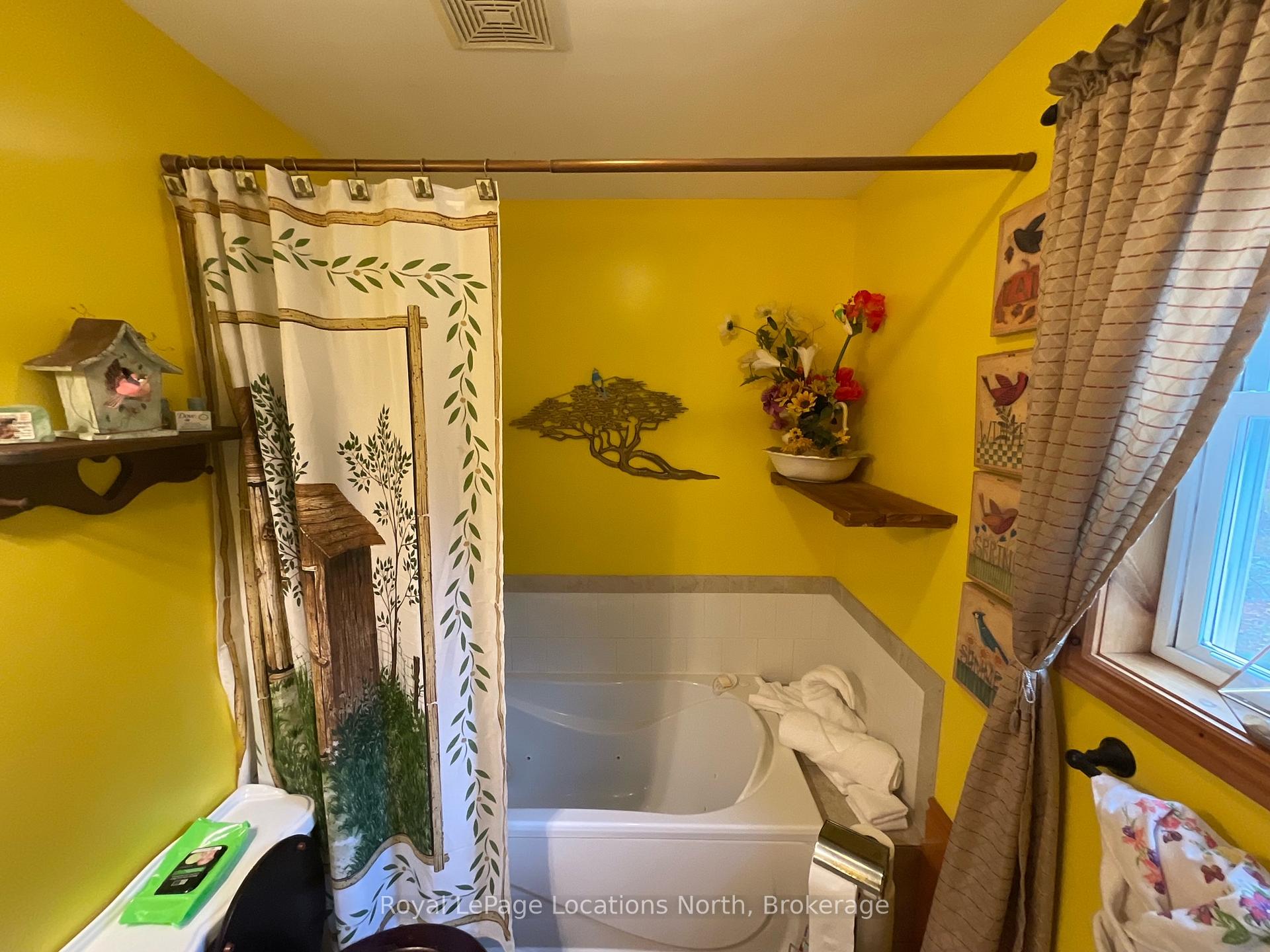 Photo 19 of 34 Pine Drive, McMurrich/Monteith, Sprucedale — HOMEH