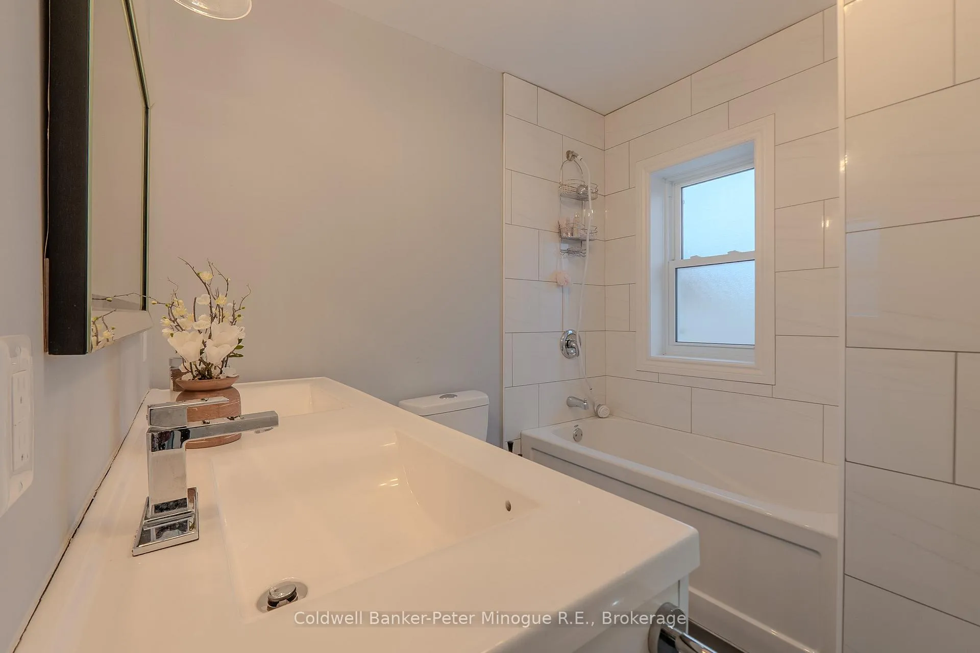 Photo 11 of 979 Morin Street, North Bay, Central — HOMEH